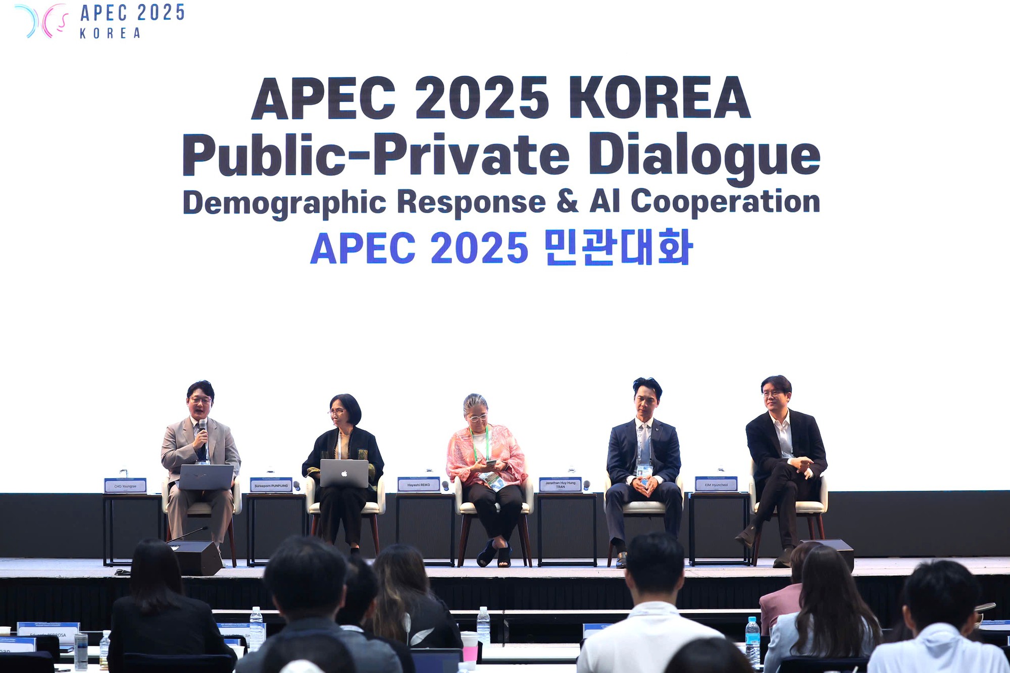 Chủ tịch ACB -Trần Hùng Huy góp tiếng nói về bền vững tại diễn đàn khu vực APEC- Ảnh 2.