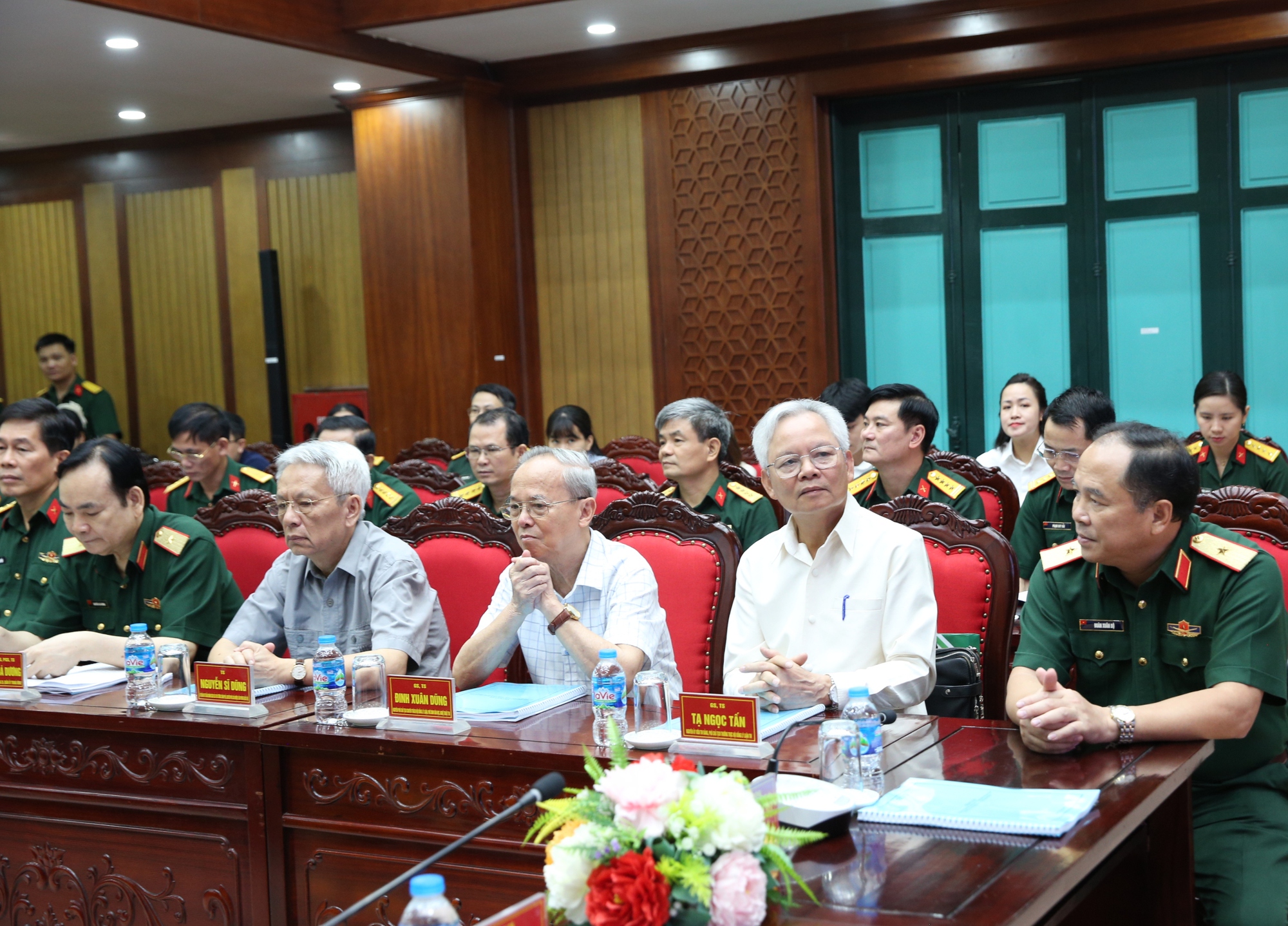 Phát huy tinh thần Cách mạng Tháng Tám xây dựng đất nước phồn vinh, hạnh phúc- Ảnh 2.