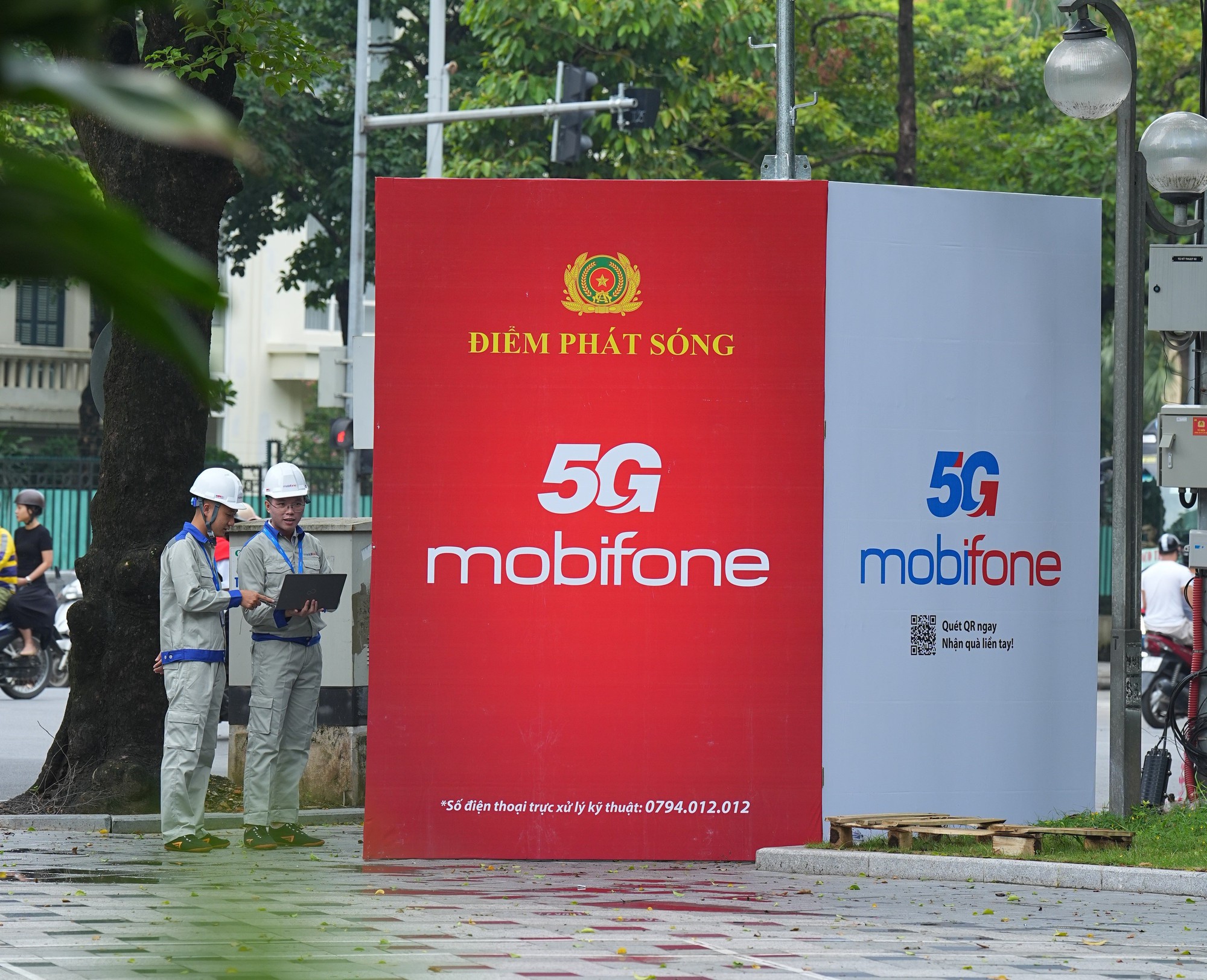 Quốc khánh 2/9: MobiFone chủ động công nghệ, tối ưu trải nghiệm kết nối- Ảnh 1.