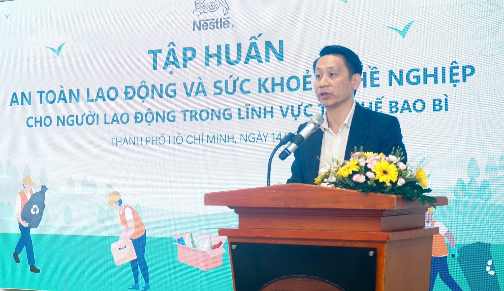 Nestlé Việt Nam thúc đẩy thực hành an toàn vệ sinh lao động trong quản lý rác thải- Ảnh 1.