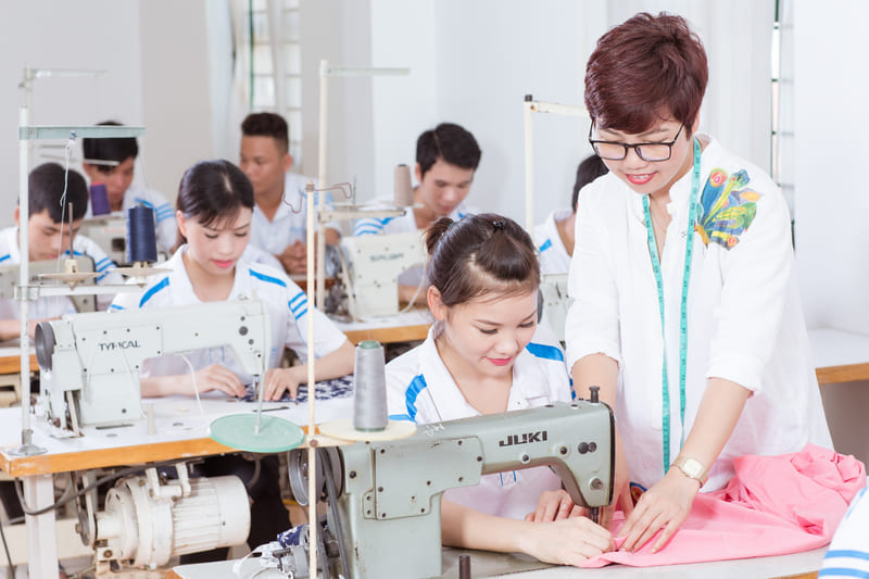 Học nghề không còn là lựa chọn thứ hai- Ảnh 4. Học nghề không còn là lựa chọn thứ hai- Ảnh 4.