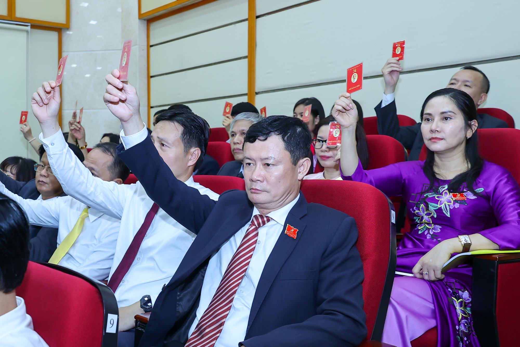Thủ tướng: 'Con đường tất yếu' để Việt Nam vươn lên, trở thành nước phát triển, giàu mạnh- Ảnh 6.