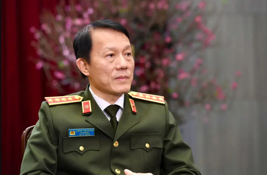 80 năm trưởng thành và phẩm chất anh hùng, bản lĩnh kiên cường của cán bộ, chiến sĩ CAND- Ảnh 1.