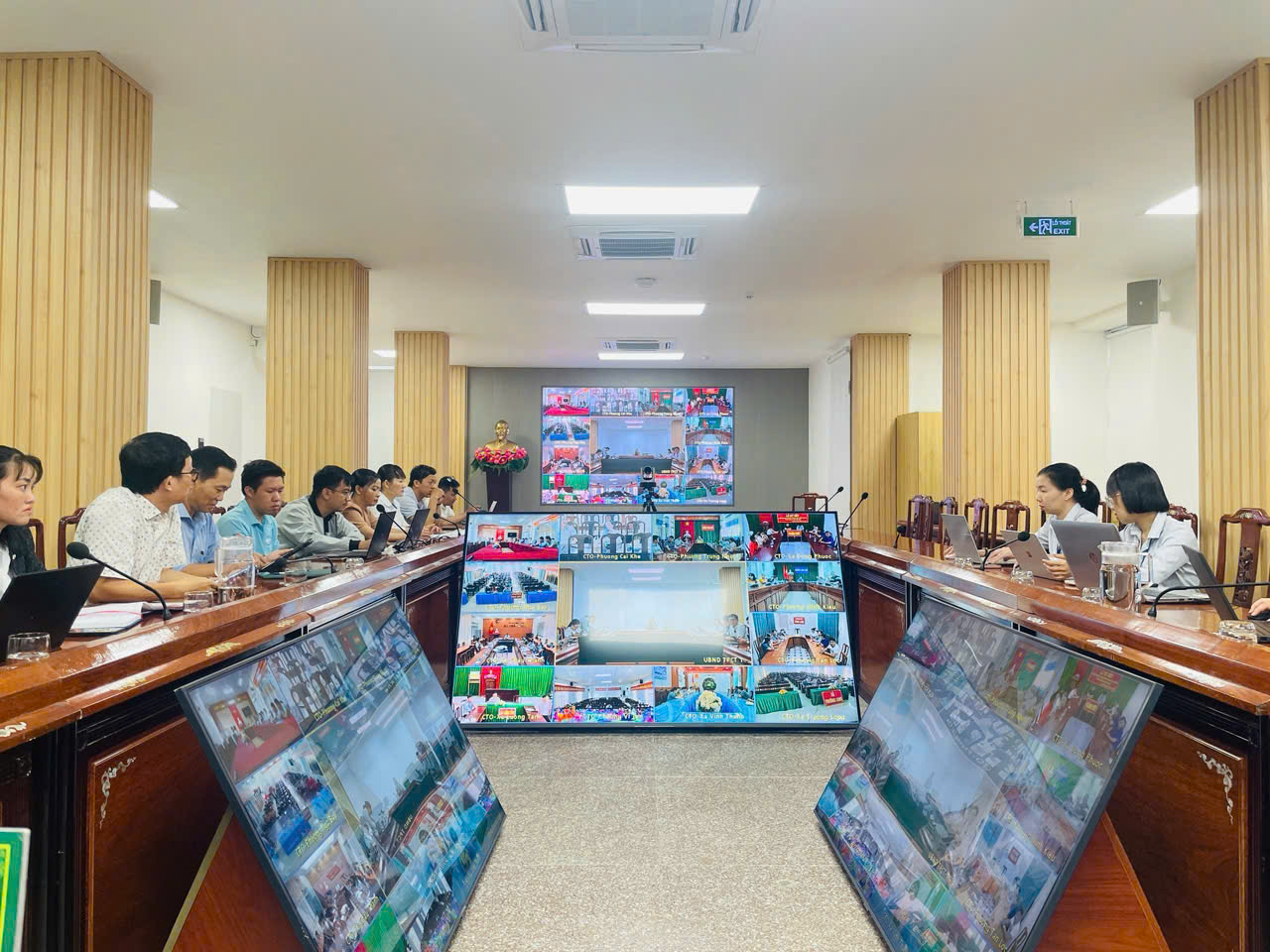 Cần Thơ tập huấn kỹ năng, nghiệp vụ kiểm soát thủ tục hành chính cho 849 công chức xã phường- Ảnh 1. Cần Thơ tập huấn kỹ năng, nghiệp vụ kiểm soát thủ tục hành chính cho 849 công chức xã phường- Ảnh 1.