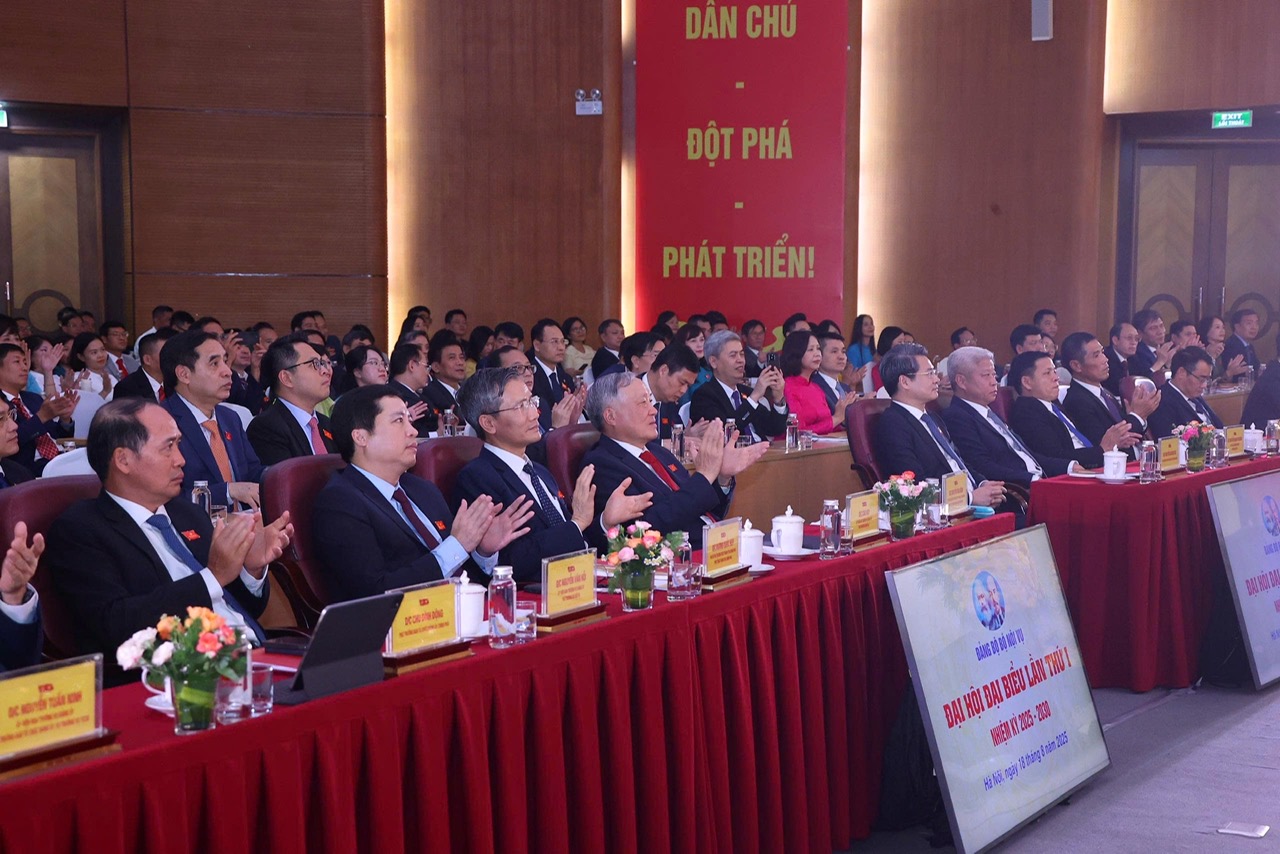 Đảng bộ Bộ Nội vụ nhiệm kỳ 2025-2030: 4 nhiệm vụ đột phá, khẳng định vai trò tiên phong- Ảnh 1.
