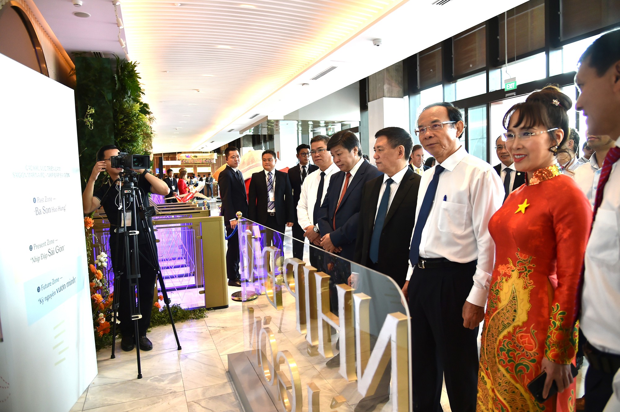 Phó Thủ tướng Hồ Đức Phớc dự khánh thành Saigon Marina IFC - công trình hiện đại - dấu ấn khát vọng vươn mình của TPHCM- Ảnh 1.
