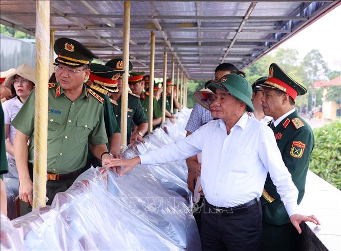 Thường trực Ban Bí thư Trần Cẩm Tú kiểm tra công tác chuẩn bị Lễ kỷ niệm 80 năm Quốc khánh- Ảnh 2.