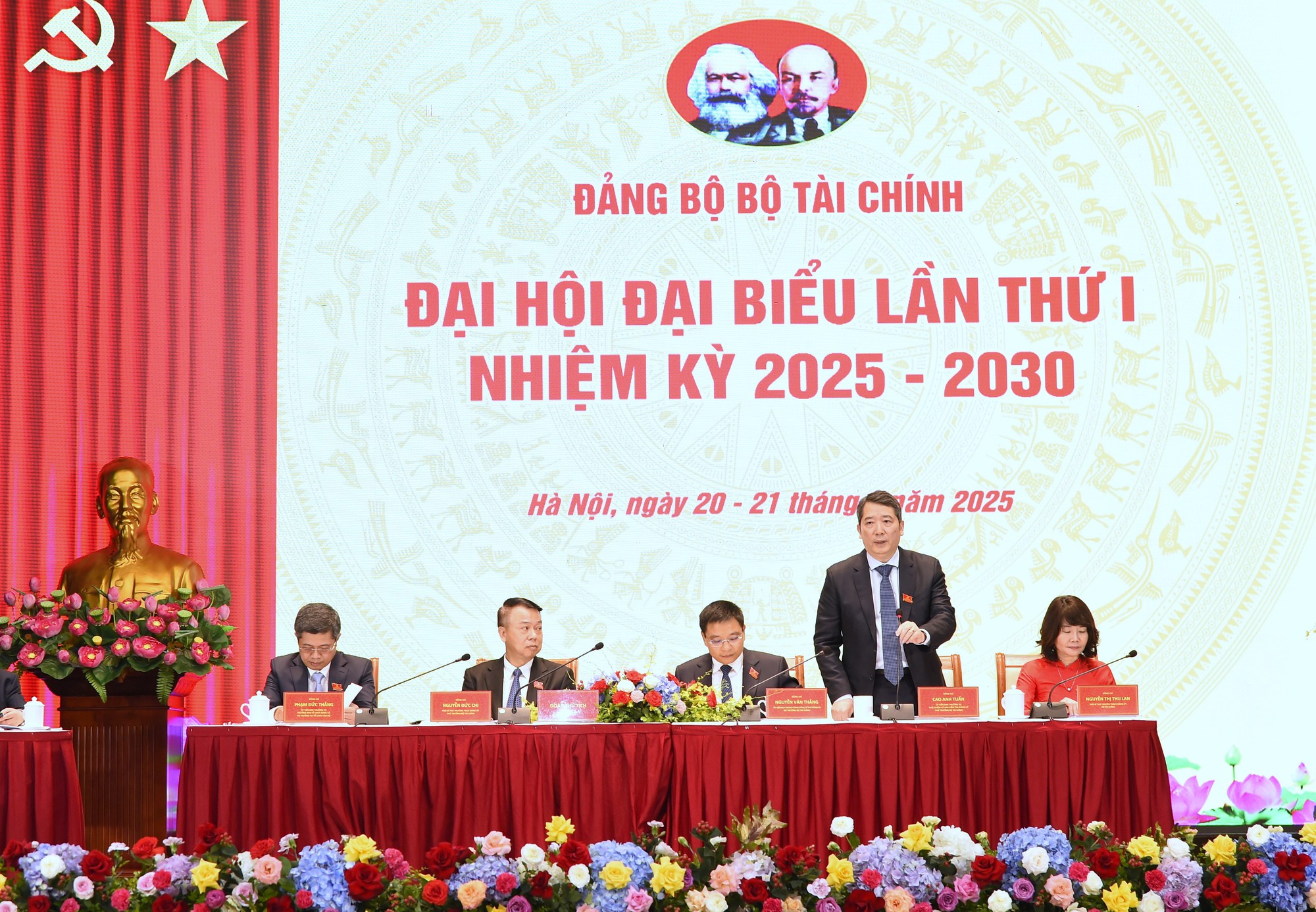 Bộ Tài chính: Đoàn kết - Tiên phong - Đổi mới - Trí tuệ - Bản lĩnh- Ảnh 2.