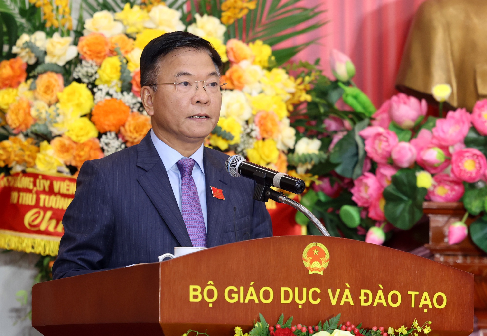 Phó Thủ tướng Lê Thành Long: Tạo cơ chế, chính sách đặc thù, vượt trội trong phát triển và quản lý giáo dục- Ảnh 1.