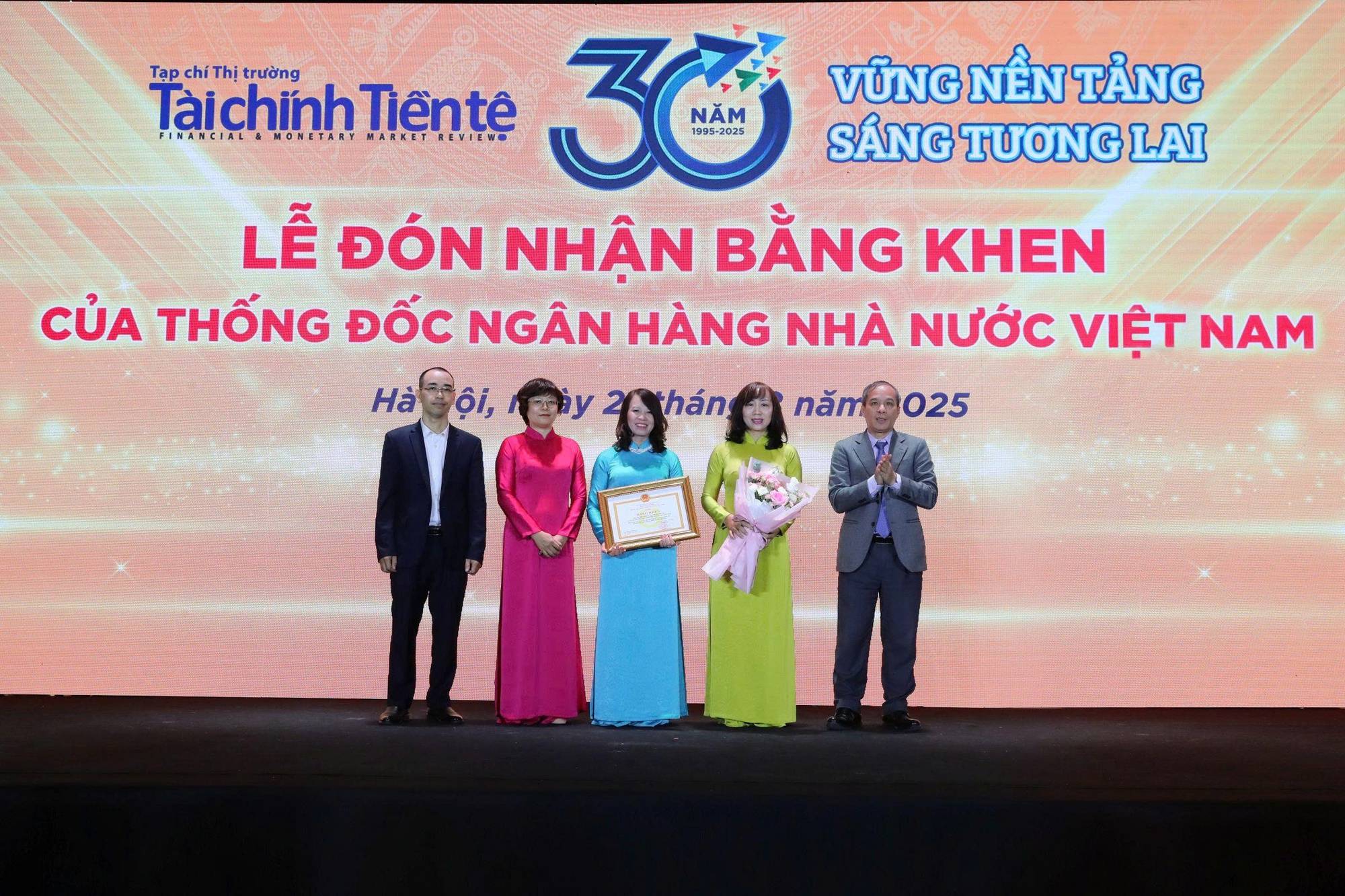 Khẳng định vai trò kênh thông tin chủ lực của ngành Ngân hàng- Ảnh 3.
