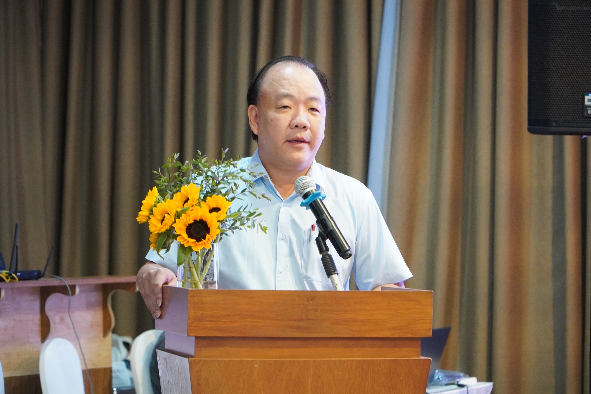 Khai thác tiềm năng thị trường nội địa cho dệt may, da giày Việt Nam- Ảnh 1. Khai thác tiềm năng thị trường nội địa cho dệt may, da giày Việt Nam- Ảnh 1.