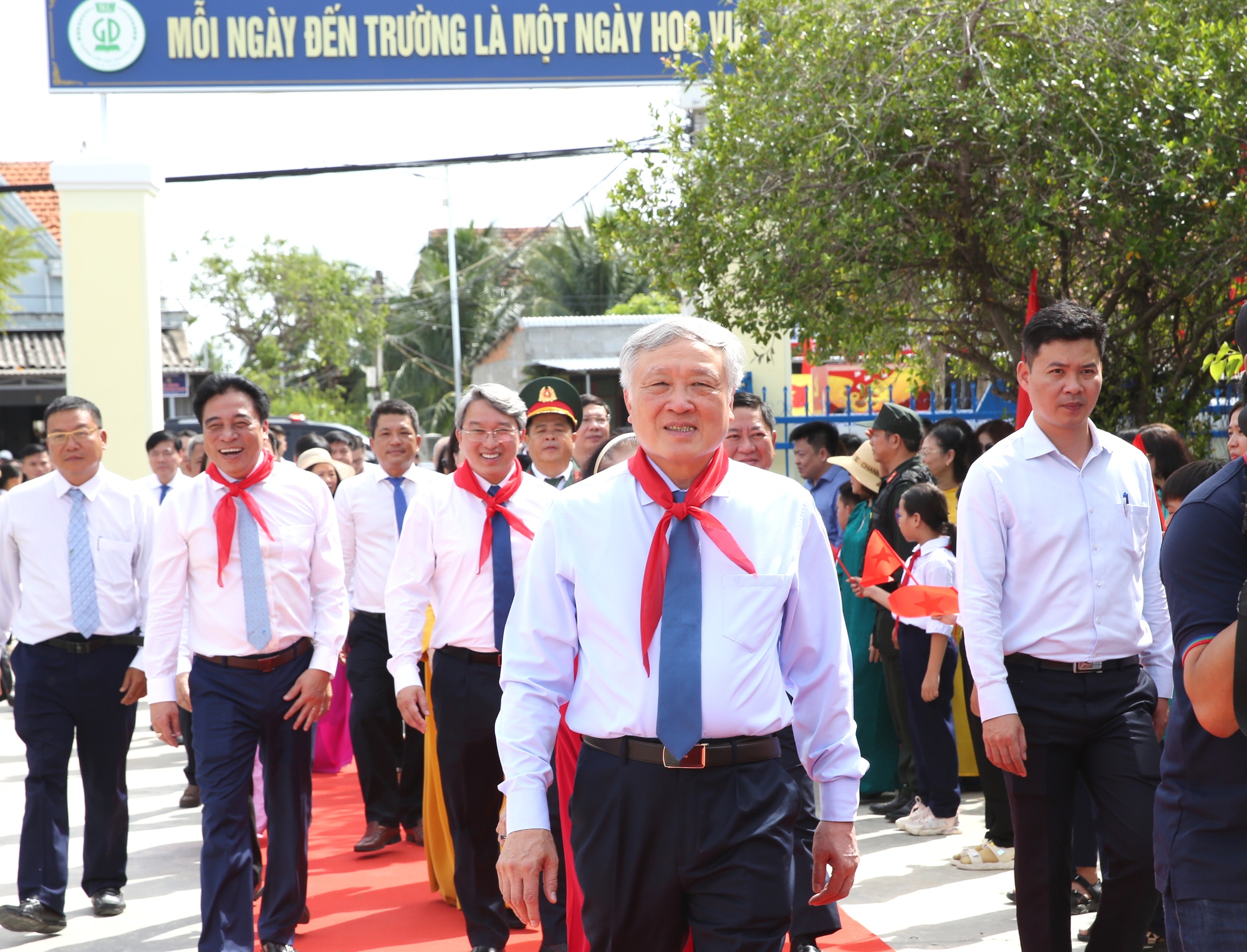 Khánh Hòa có Trường tiểu học mới mang tên Anh hùng Lực lượng vũ trang Nguyễn Lựu- Ảnh 6. Khánh Hòa có Trường tiểu học mới mang tên Anh hùng Lực lượng vũ trang Nguyễn Lựu- Ảnh 6.
