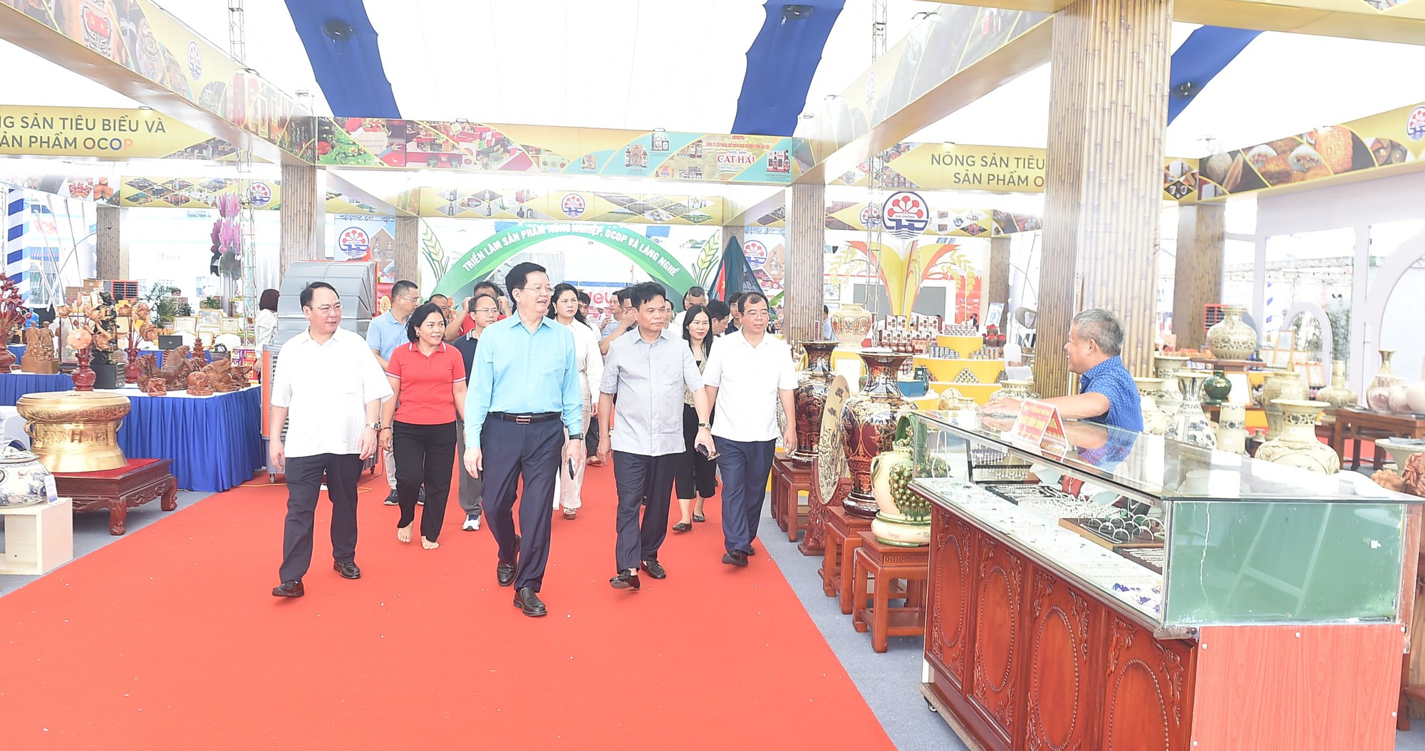 Khu trưng bày ngoài trời Triển lãm thành tựu Đất nước phải đặc sắc, điển hình, tiêu biểu- Ảnh 4.