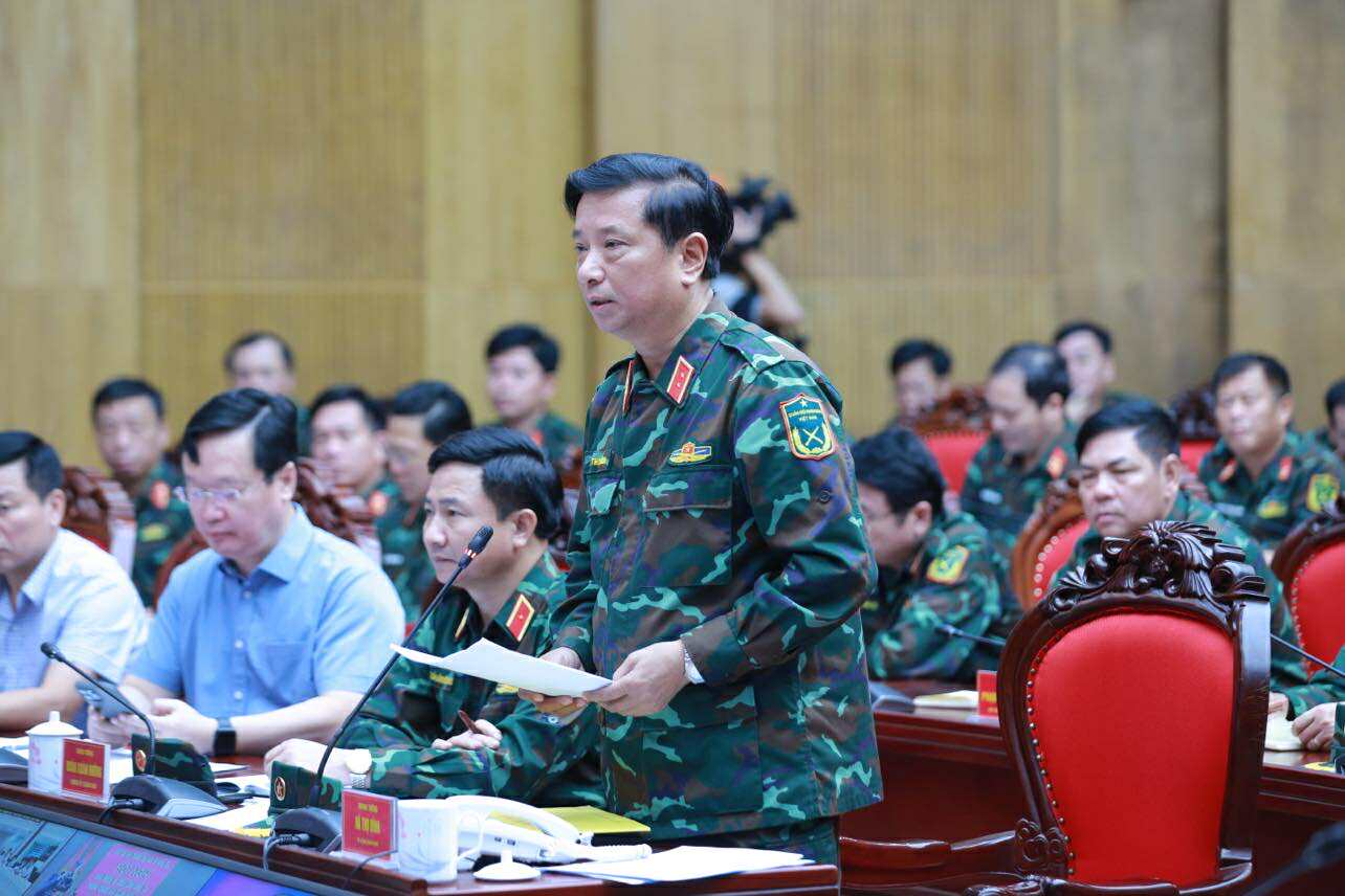 'Thời gian vàng' để triển khai các biện pháp ứng phó bão số 5- Ảnh 5. 'Thời gian vàng' để triển khai các biện pháp ứng phó bão số 5- Ảnh 5.