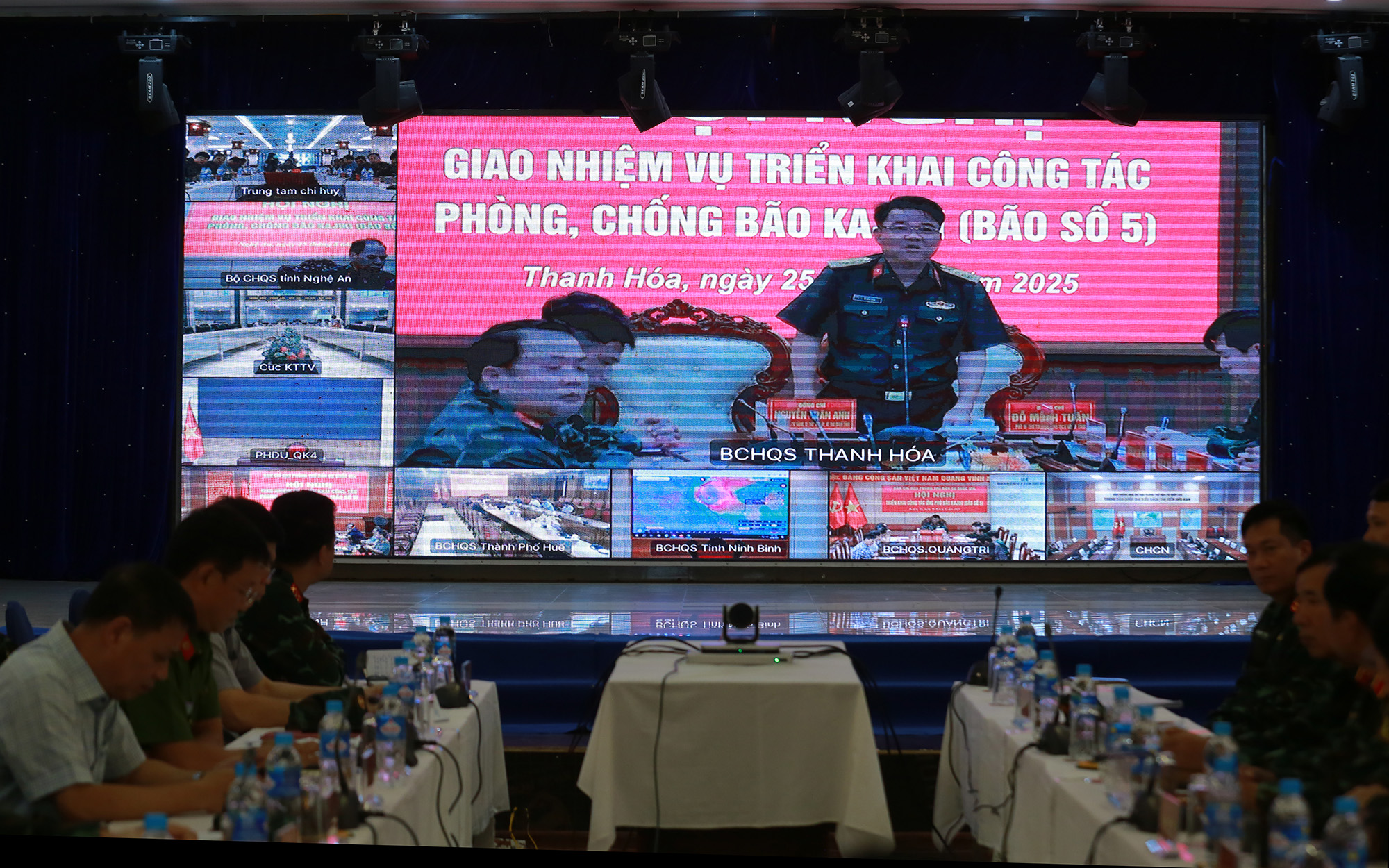 Tập trung cao độ ứng phó bão số 5 đổ bộ vào đất liền- Ảnh 3.