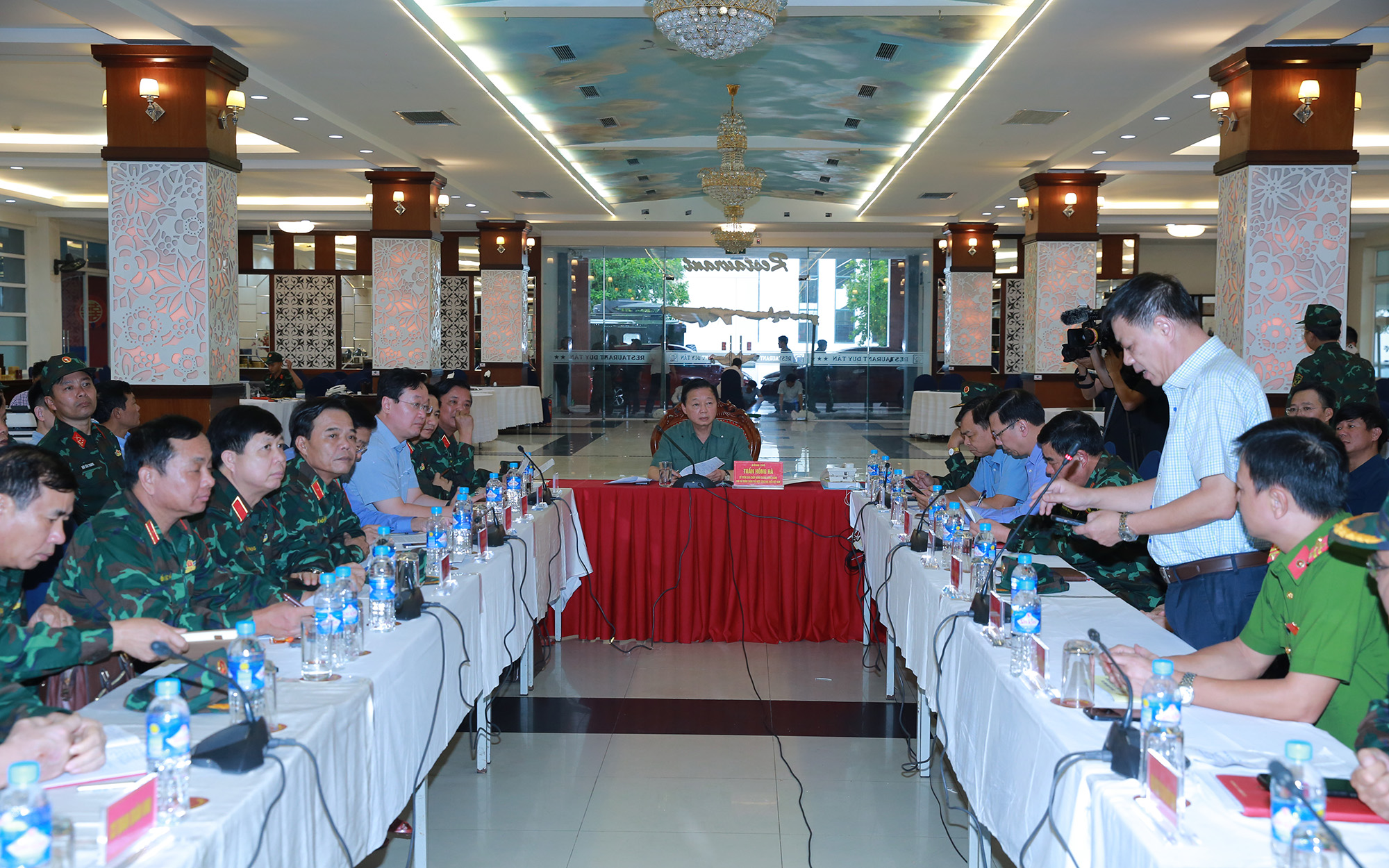 Tập trung cao độ ứng phó bão số 5 đổ bộ vào đất liền- Ảnh 1.