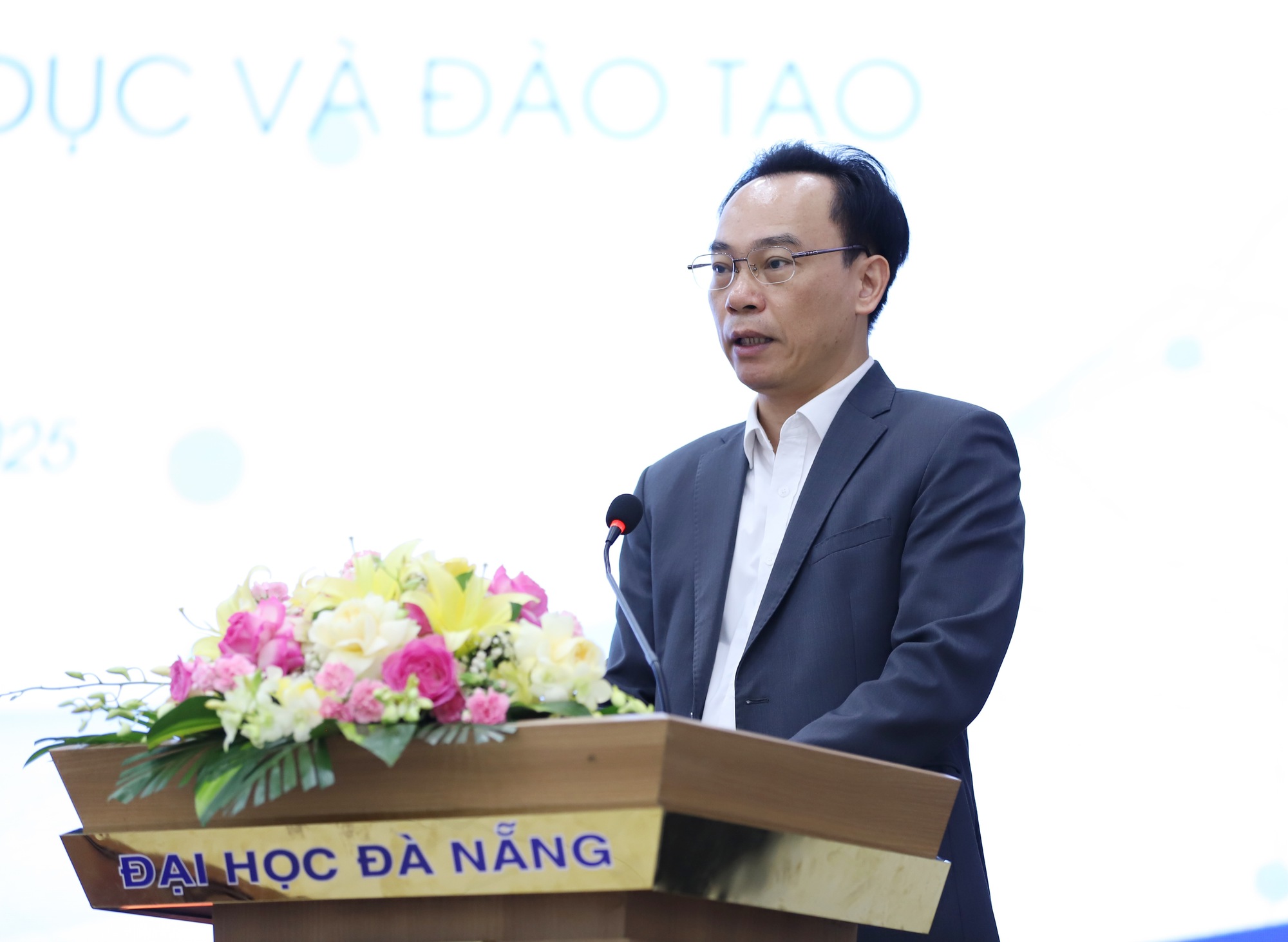 Hợp tác đào tạo, nghiên cứu các lĩnh vực công nghệ cao, công nghệ chiến lược- Ảnh 1.
