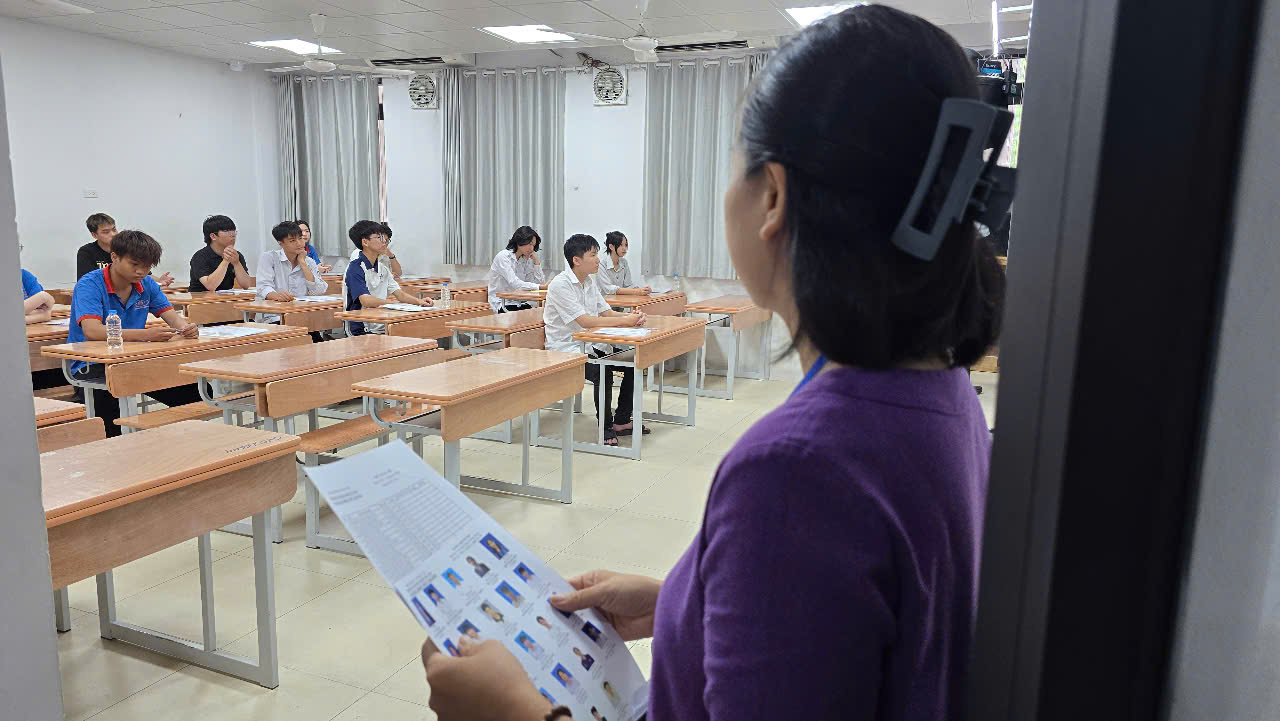 TUYỂN SINH 2025: Không có ‘điểm ảo’, chỉ có phân hóa thật- Ảnh 2.