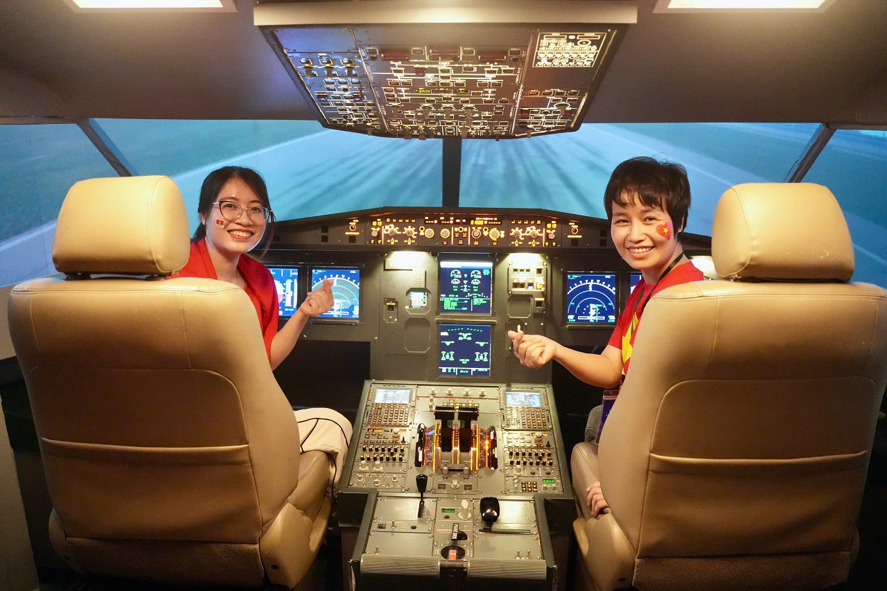 Dấu ấn Vietnam Airlines tại Triển lãm Thành tựu đất nước- Ảnh 7. Dấu ấn Vietnam Airlines tại Triển lãm Thành tựu đất nước- Ảnh 7.