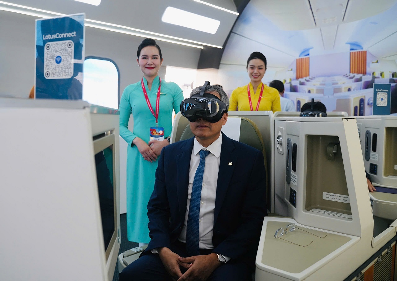 Dấu ấn Vietnam Airlines tại Triển lãm Thành tựu đất nước- Ảnh 8. Dấu ấn Vietnam Airlines tại Triển lãm Thành tựu đất nước- Ảnh 8.