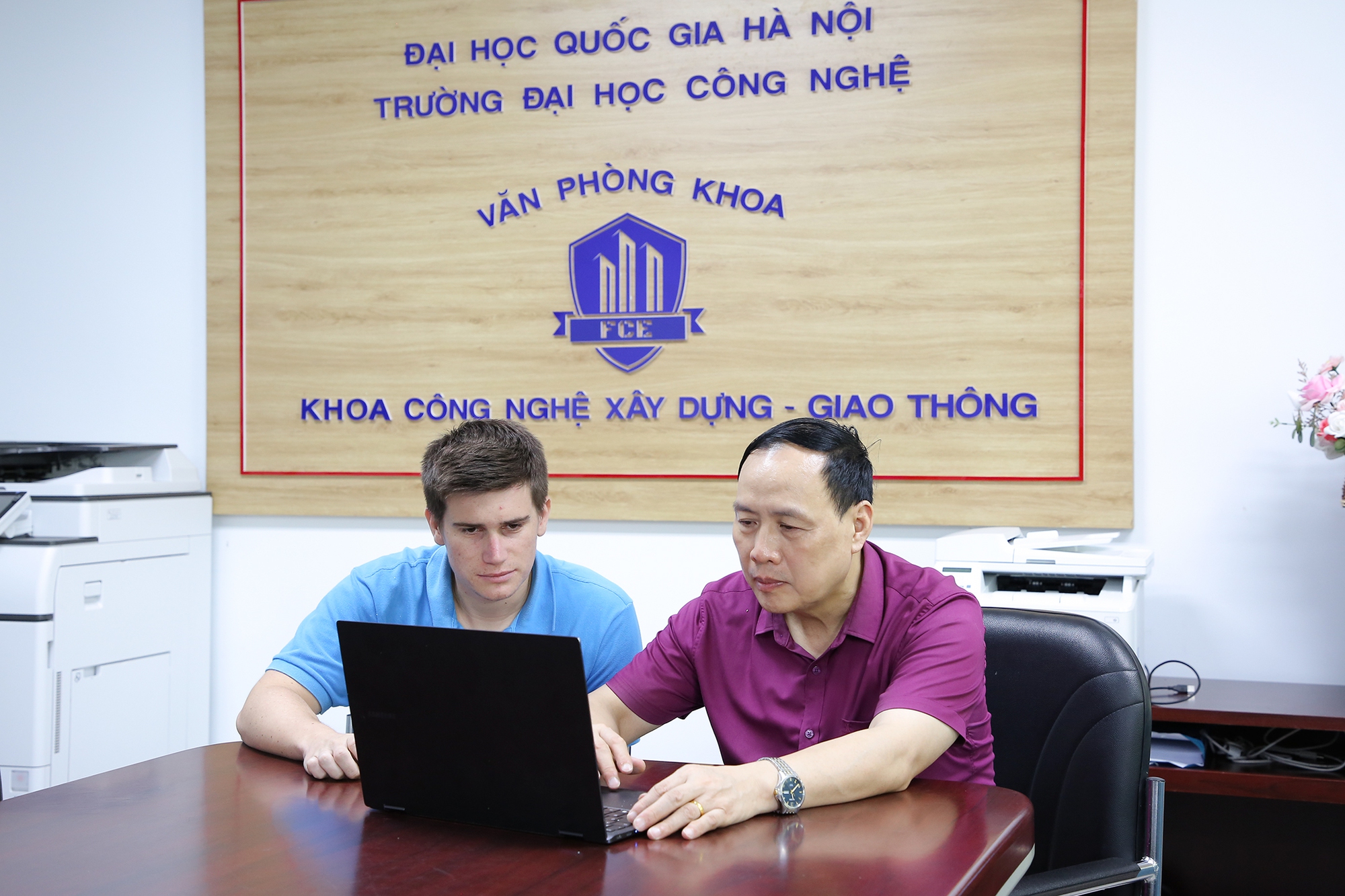 Nghị quyết 71 – “Khoán 10” trong giáo dục đại học Việt Nam- Ảnh 4. Nghị quyết 71 – “Khoán 10” trong giáo dục đại học Việt Nam- Ảnh 4.