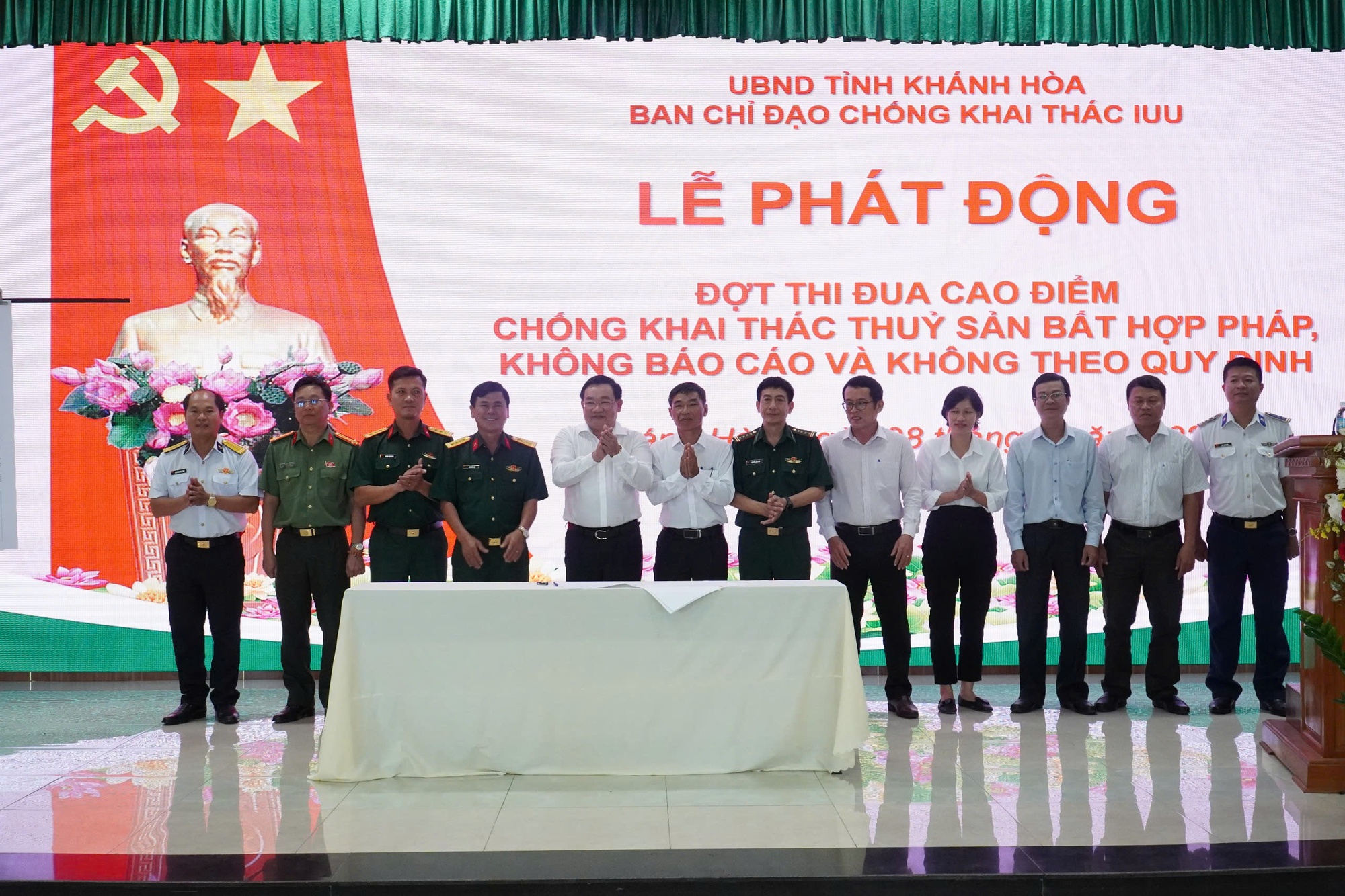 Khánh Hòa phát động đợt thi đua cao điểm chống IUU- Ảnh 1. Khánh Hòa phát động đợt thi đua cao điểm chống IUU- Ảnh 1.