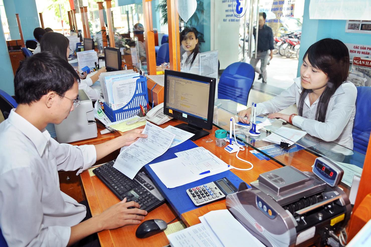 Cắt giảm, đơn giản hóa nhiều thủ tục hành chính thuế- Ảnh 1. Cắt giảm, đơn giản hóa nhiều thủ tục hành chính thuế- Ảnh 1.