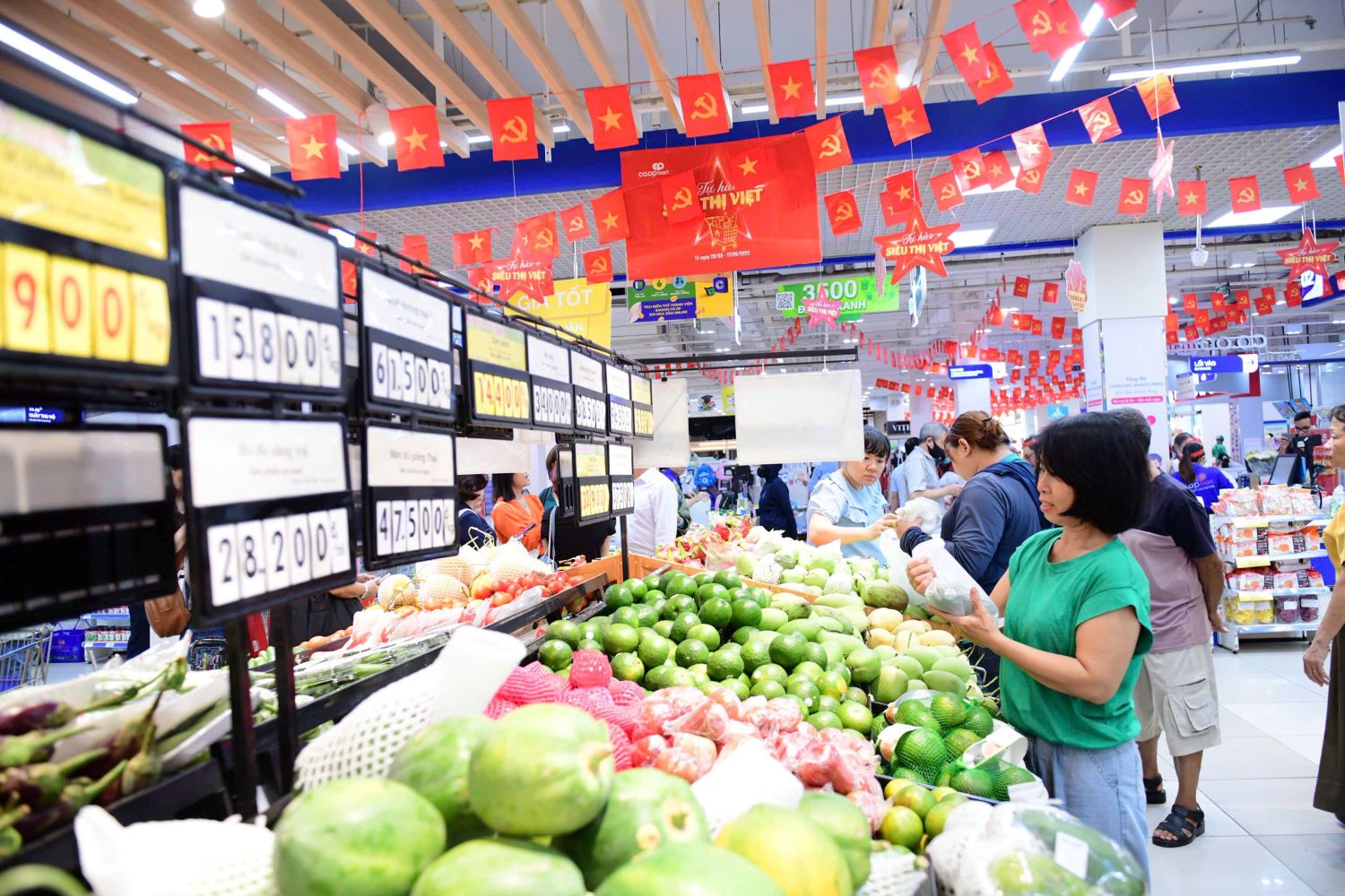 Saigon Co.op khởi động tháng 'tự hào siêu thị Việt'- Ảnh 2.