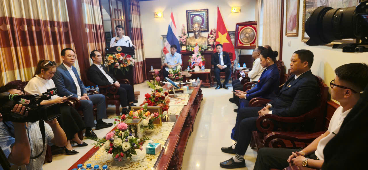 Tổ chức chuỗi hoạt động về Chủ tịch Hồ Chí Minh tại Thái Lan- Ảnh 1. Tổ chức chuỗi hoạt động về Chủ tịch Hồ Chí Minh tại Thái Lan- Ảnh 1.