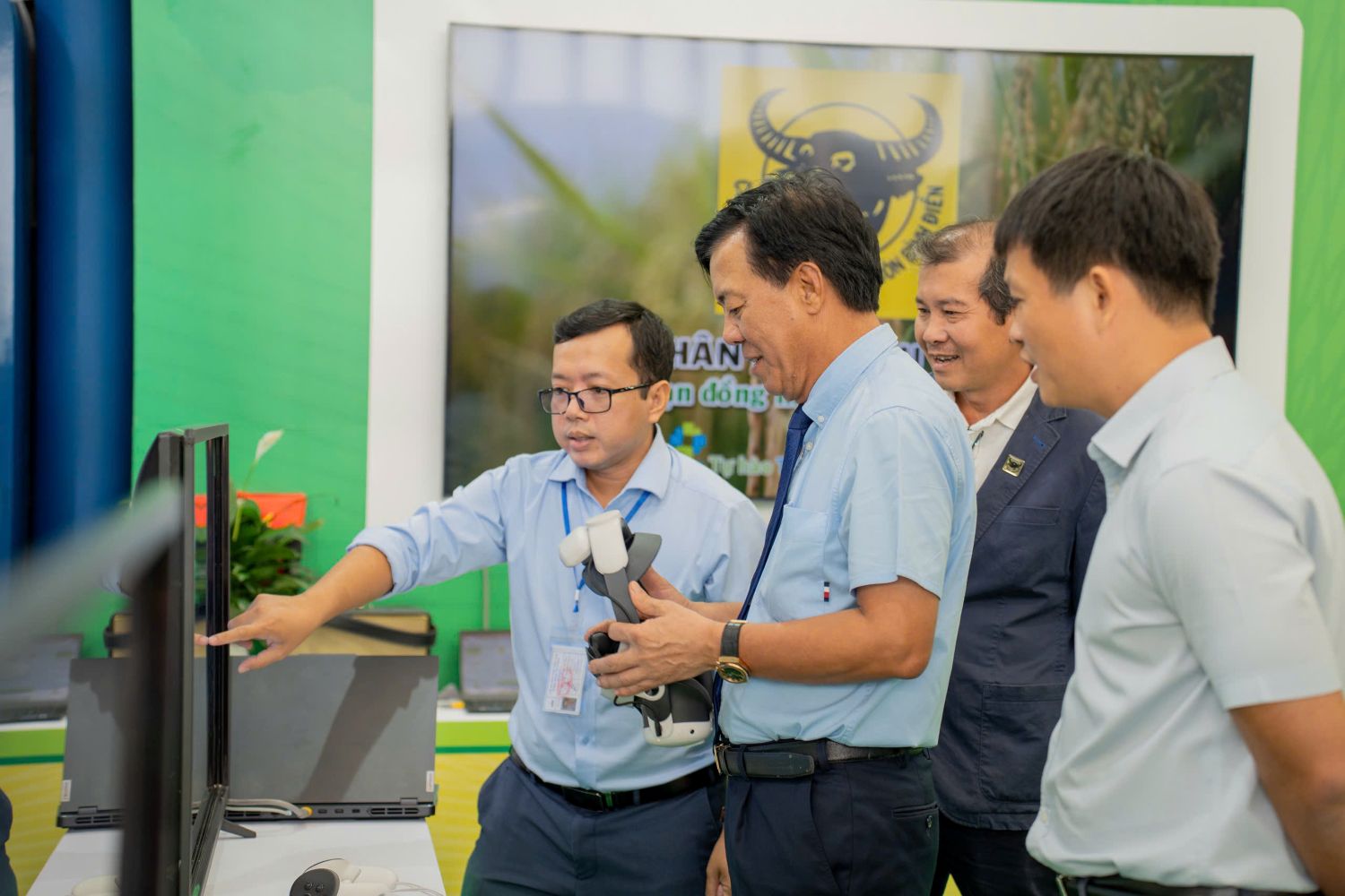 Phân bón Bình Điền khẳng định thương hiệu quốc gia với tầm nhìn "Xanh hóa - Số hóa" tại Triển lãm 80 năm thành tựu đất nước- Ảnh 2.