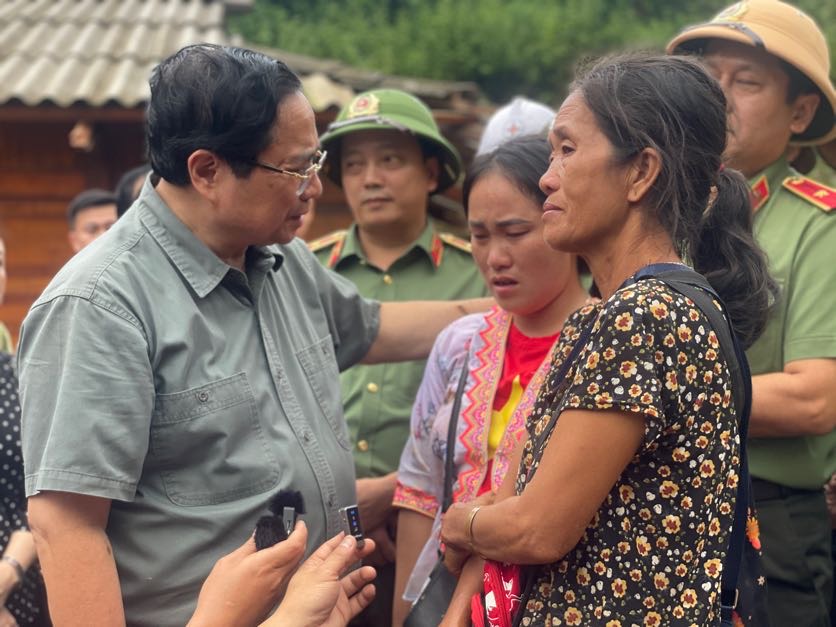 Thủ tướng tới Điện Biên, thăm hỏi người dân, chỉ đạo khắc phục hậu quả thiên tai nặng nề- Ảnh 1. Thủ tướng tới Điện Biên, thăm hỏi người dân, chỉ đạo khắc phục hậu quả thiên tai nặng nề- Ảnh 1.