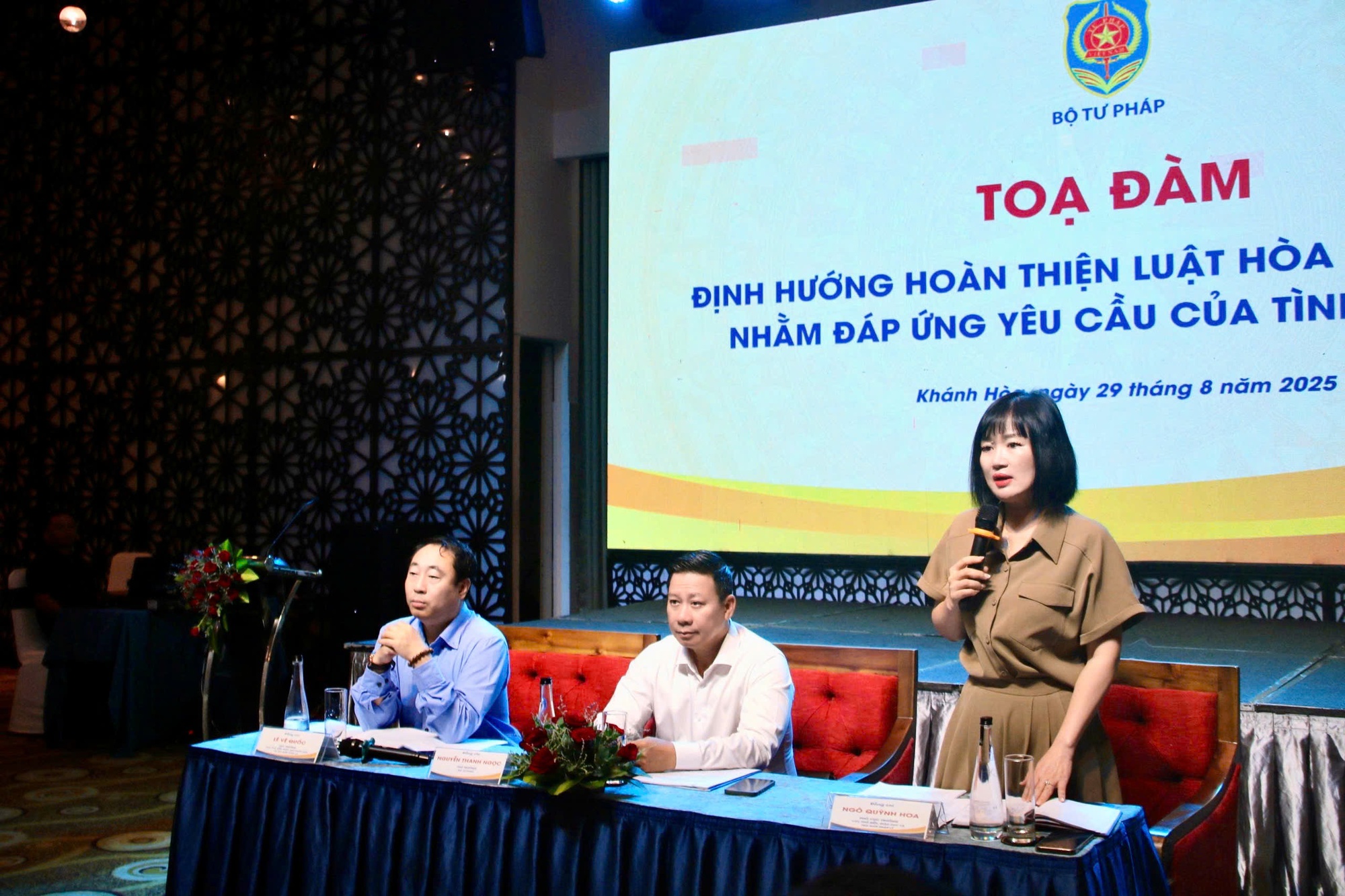 Những vấn đề đặt ra khi sửa đổi Luật Hòa giải ở cơ sở năm 2013- Ảnh 2. Những vấn đề đặt ra khi sửa đổi Luật Hòa giải ở cơ sở năm 2013- Ảnh 2.