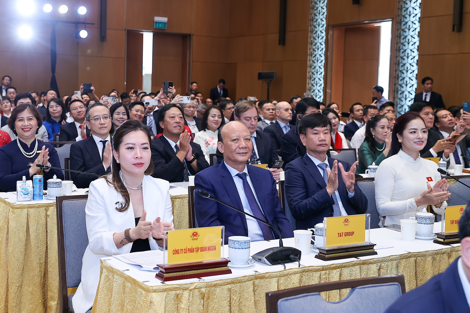 Thủ tướng gửi 3 thông điệp quan trọng sau 80 năm doanh nghiệp đồng hành cùng đất nước- Ảnh 9.