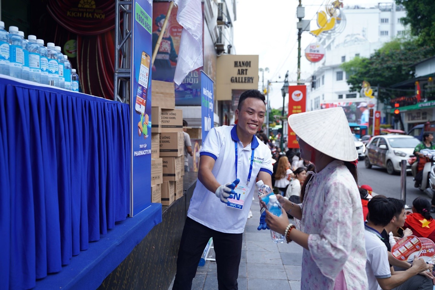 Pharmacity cập nhật điểm chăm sóc sức khỏe 'Khối nhân dân'- Ảnh 3. Pharmacity cập nhật điểm chăm sóc sức khỏe 'Khối nhân dân'- Ảnh 3.