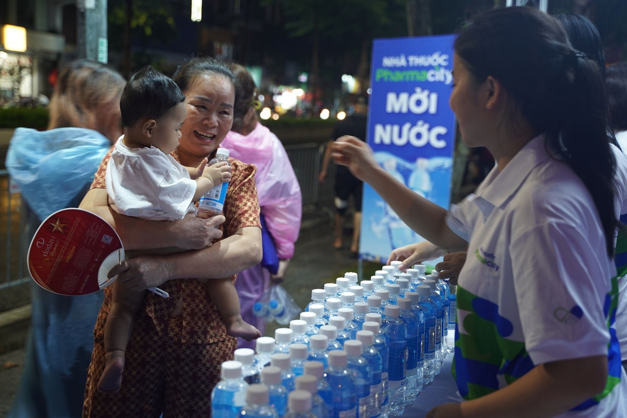 Pharmacity cập nhật điểm chăm sóc sức khỏe 'Khối nhân dân'- Ảnh 4. Pharmacity cập nhật điểm chăm sóc sức khỏe 'Khối nhân dân'- Ảnh 4.