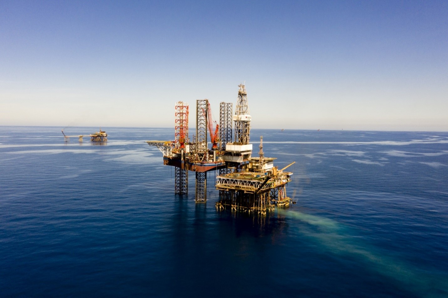 Petrovietnam và 50 năm đồng hành cùng lịch sử đất nước- Ảnh 2. Petrovietnam và 50 năm đồng hành cùng lịch sử đất nước- Ảnh 2.