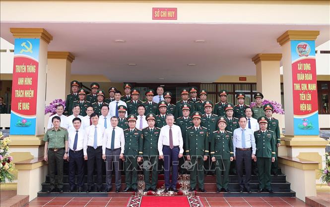 Tổng Bí thư Tô Lâm: Xây dựng Quân đoàn 12 là lực lượng cơ động chiến lược của Quân đội- Ảnh 7. Tổng Bí thư Tô Lâm: Xây dựng Quân đoàn 12 là lực lượng cơ động chiến lược của Quân đội- Ảnh 7.