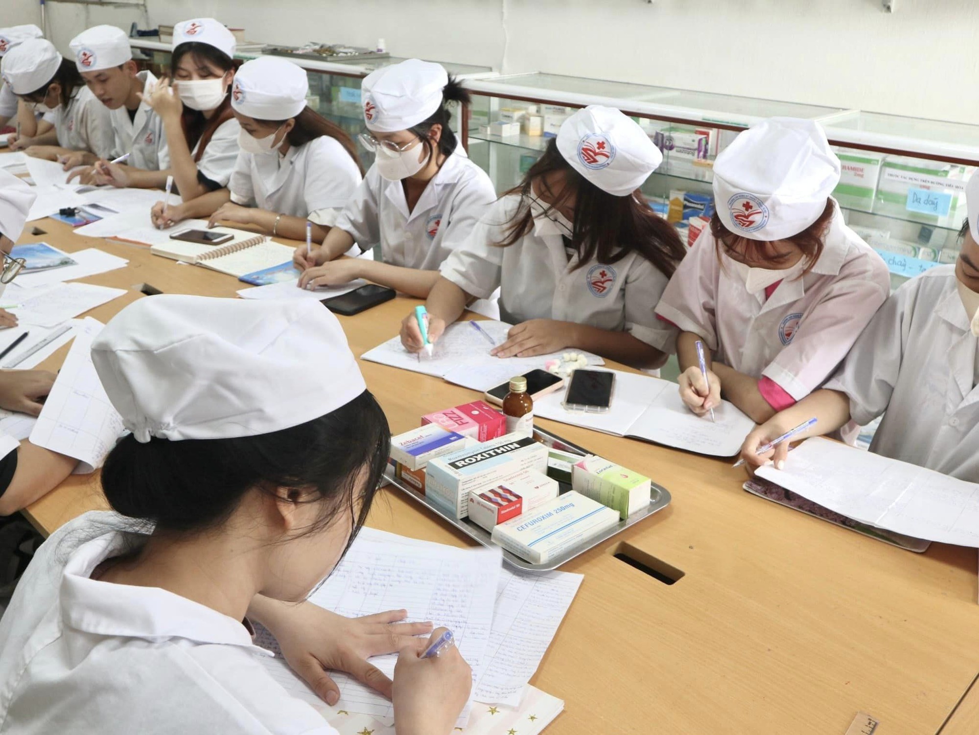 Kiểm định bắt buộc chương trình đào tạo đặc thù- Ảnh 1.