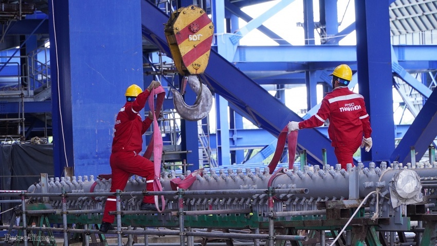 Petrovietnam tăng tốc sản phẩm mới, mở rộng thị trường quốc tế- Ảnh 1.