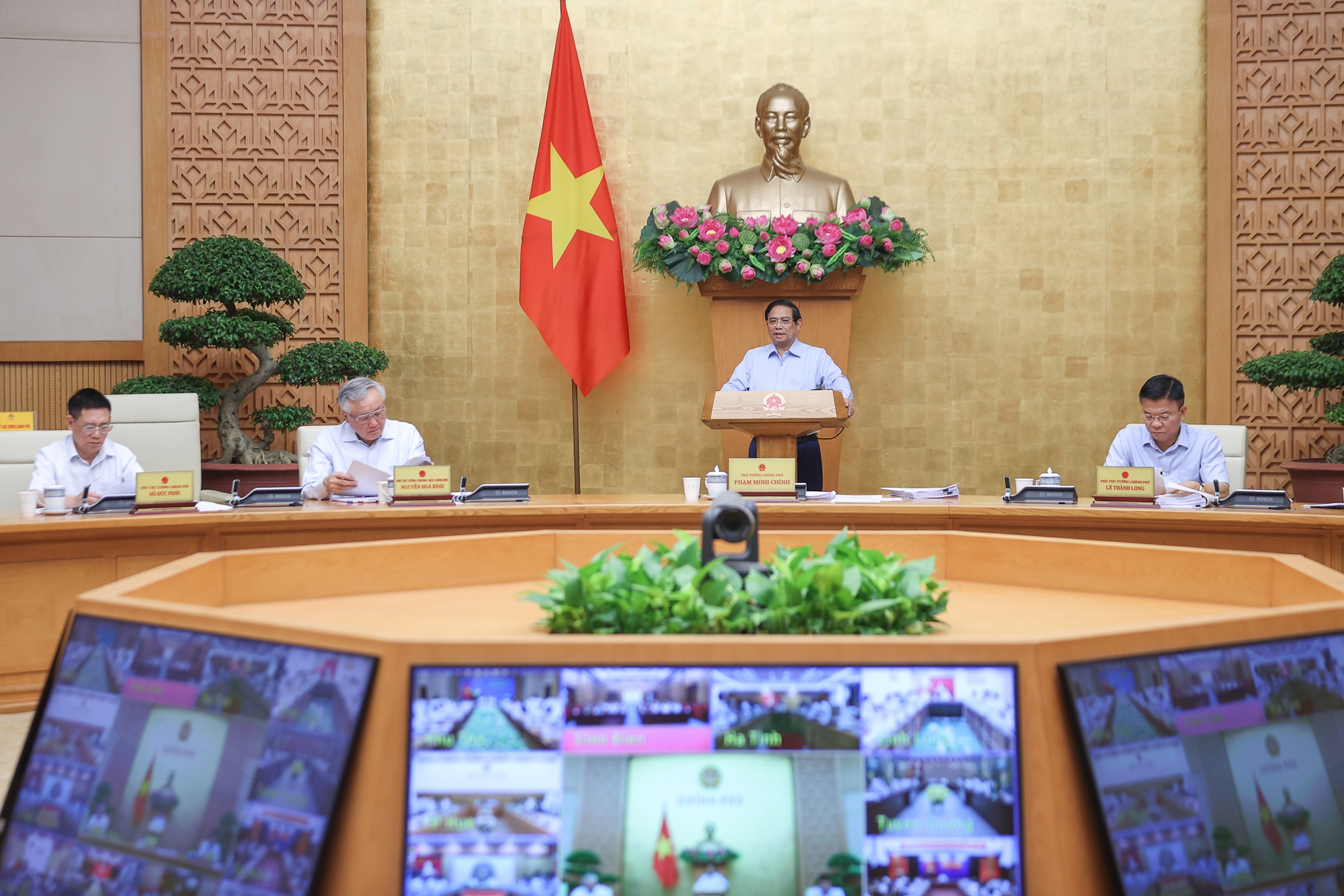 Thủ tướng Phạm Minh Chính chủ trì phiên họp Chính phủ thường kỳ tháng 7- Ảnh 1. Thủ tướng Phạm Minh Chính chủ trì phiên họp Chính phủ thường kỳ tháng 7- Ảnh 1.