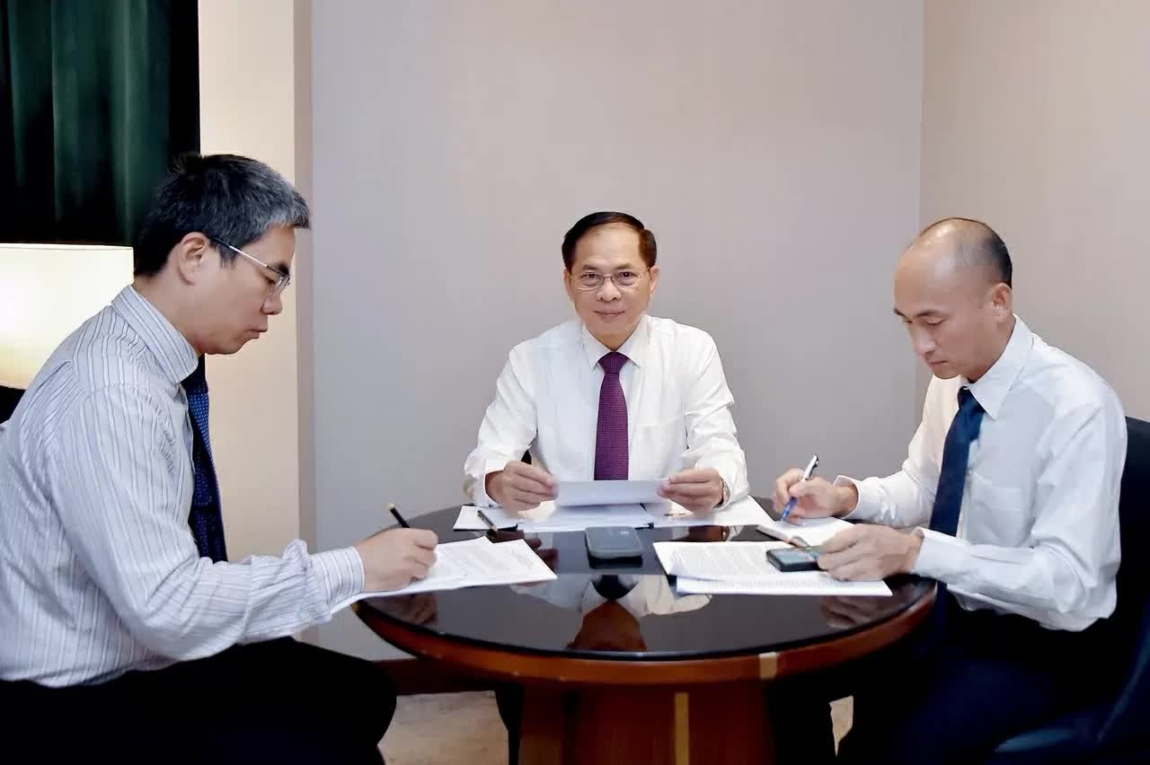 Việt Nam-Hàn Quốc phối hợp tổ chức tốt các chuyến thăm cấp cao sắp tới- Ảnh 1. Việt Nam-Hàn Quốc phối hợp tổ chức tốt các chuyến thăm cấp cao sắp tới- Ảnh 1.