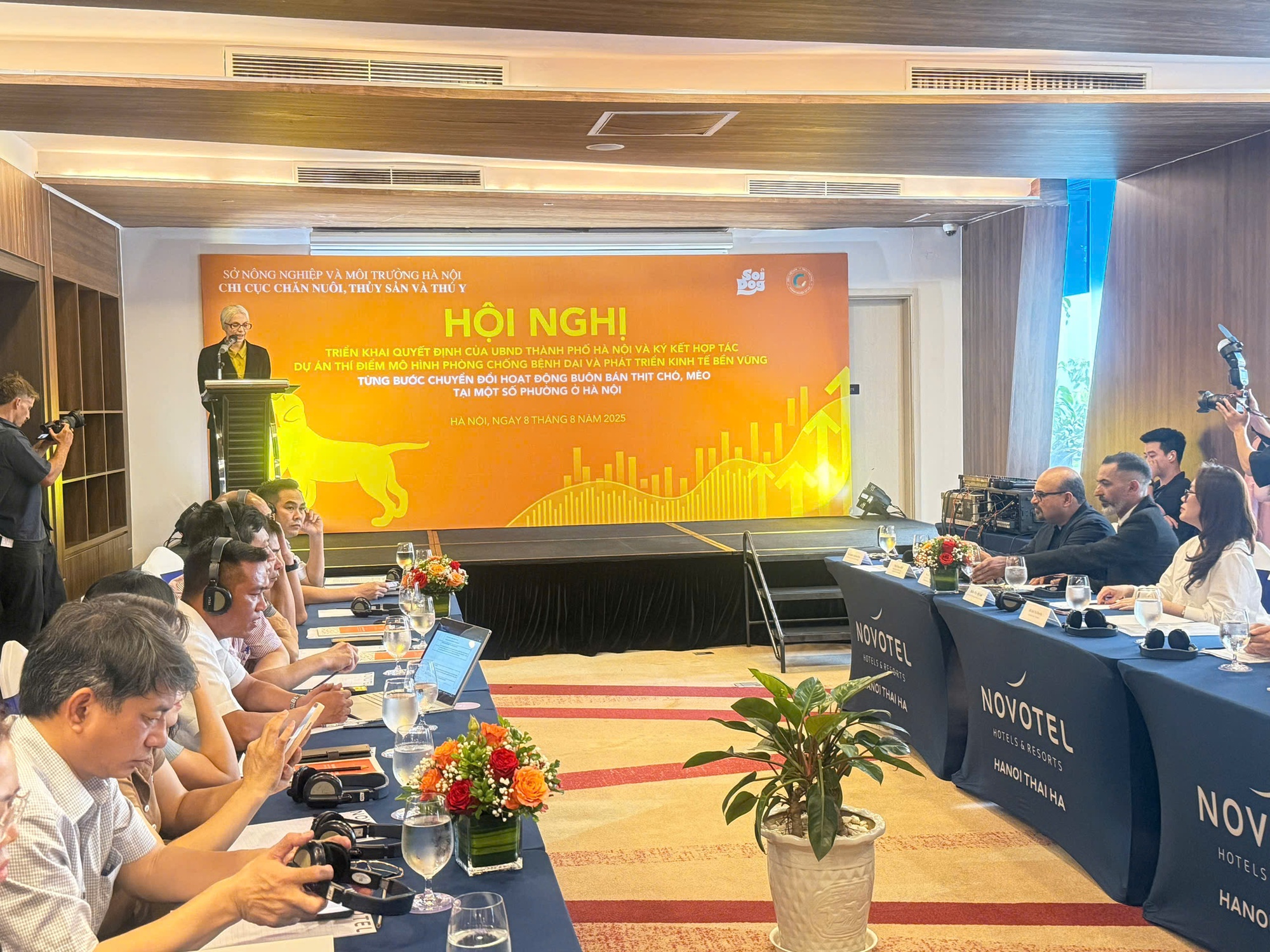 Thí điểm mô hình phòng bệnh dại và hỗ trợ chuyển đổi kinh doanh thịt chó, mèo- Ảnh 1.