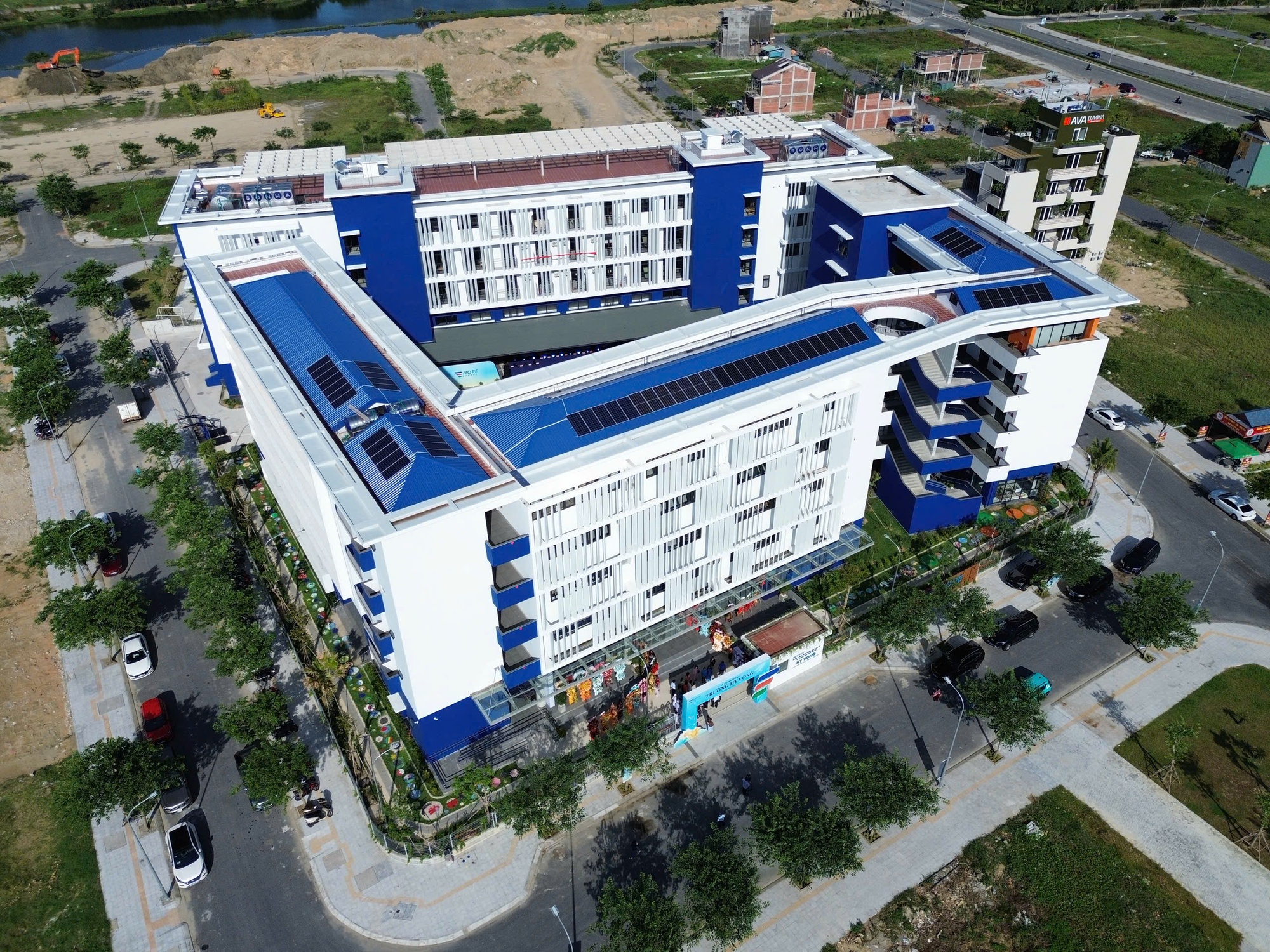 Hy Vọng là ngôi trường biến đau thương thành sức mạnh- Ảnh 4.