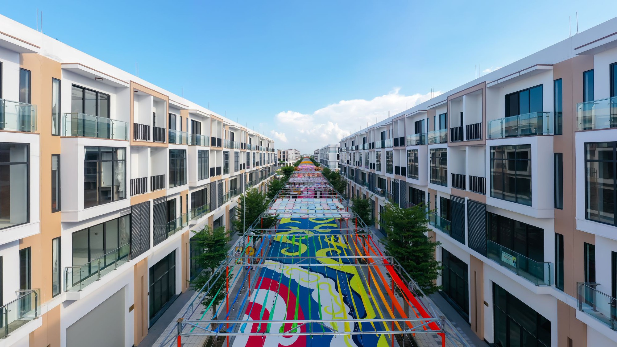 Thành phố Thiên niên kỷ T&T City Millennia đón nhận hai kỷ lục- Ảnh 1. Thành phố Thiên niên kỷ T&T City Millennia đón nhận hai kỷ lục- Ảnh 1.