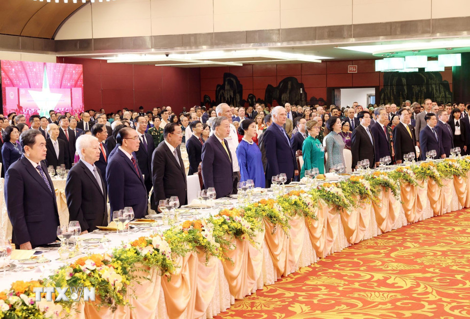 Chủ tịch nước Lương Cường: Với trí tuệ và bản lĩnh kiên cường, dân tộc Việt Nam sẽ tiếp tục chinh phục những đỉnh cao mới- Ảnh 1. Chủ tịch nước Lương Cường: Với trí tuệ và bản lĩnh kiên cường, dân tộc Việt Nam sẽ tiếp tục chinh phục những đỉnh cao mới- Ảnh 1.