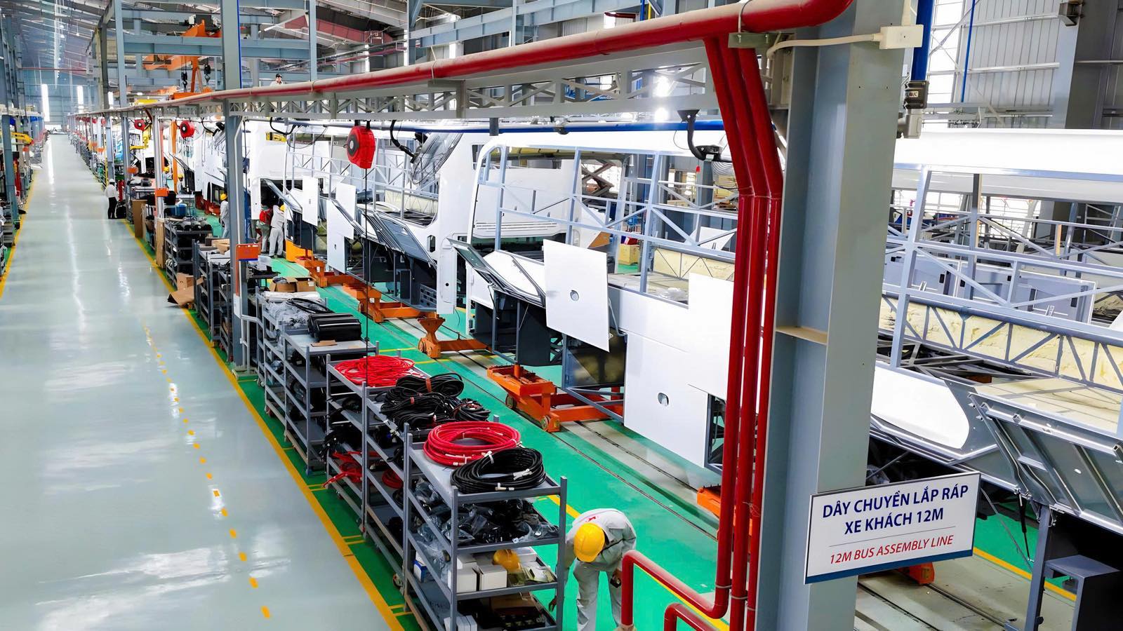 Phát triển công nghiệp ô tô Việt – Câu chuyện tự lực, tự cường từ Kim Long Motor Huế- Ảnh 3. Phát triển công nghiệp ô tô Việt – Câu chuyện tự lực, tự cường từ Kim Long Motor Huế- Ảnh 3.