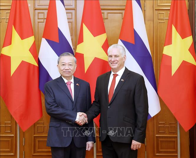 Tổng Bí thư Tô Lâm hội đàm với Bí thư thứ nhất Đảng Cộng sản Cuba, Chủ tịch nước Cuba Miguel Díaz-Canel Bermúdez- Ảnh 1. Tổng Bí thư Tô Lâm hội đàm với Bí thư thứ nhất Đảng Cộng sản Cuba, Chủ tịch nước Cuba Miguel Díaz-Canel Bermúdez- Ảnh 1.