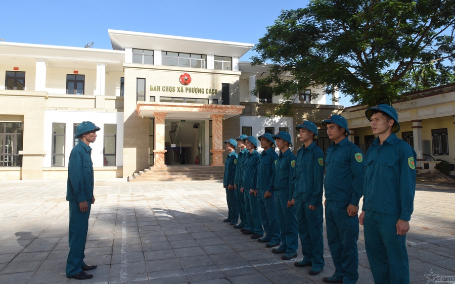 Hướng dẫn bố trí, xếp lương cho công chức Ban Chỉ huy quân sự cấp xã- Ảnh 1. Hướng dẫn bố trí, xếp lương cho công chức Ban Chỉ huy quân sự cấp xã- Ảnh 1.
