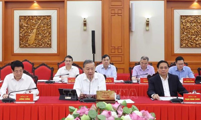 Bộ Chính trị làm việc với Ban Thường vụ Đảng ủy Quốc hội- Ảnh 2.