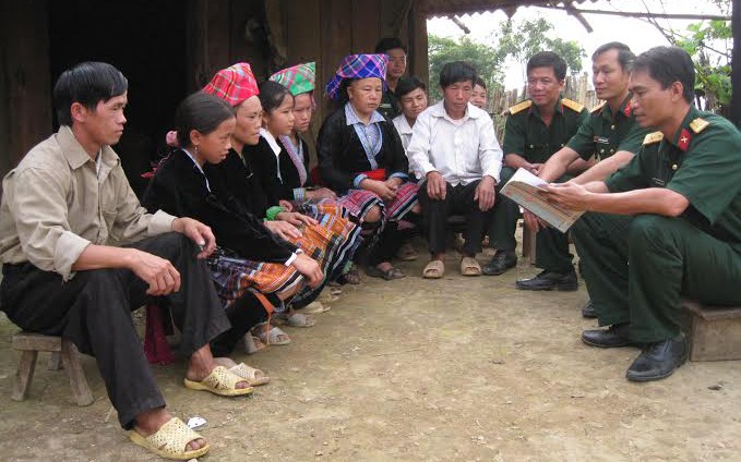 Phổ biến, giáo dục pháp luật phù hợp với từng đối tượng và địa bàn vùng dân tộc thiểu số